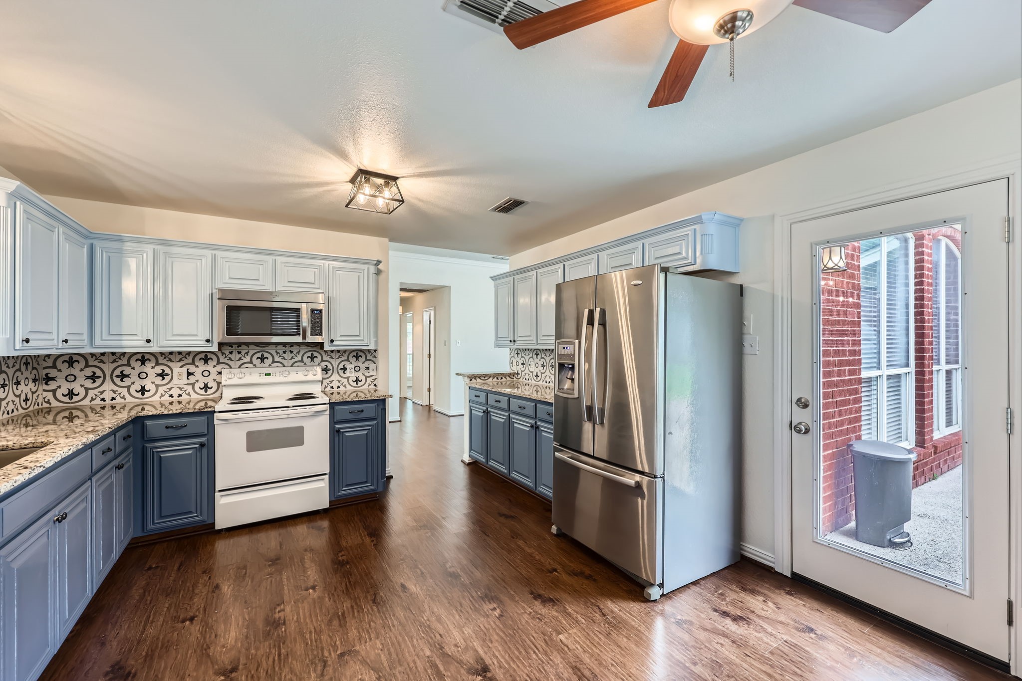 2204 Savannah Drive