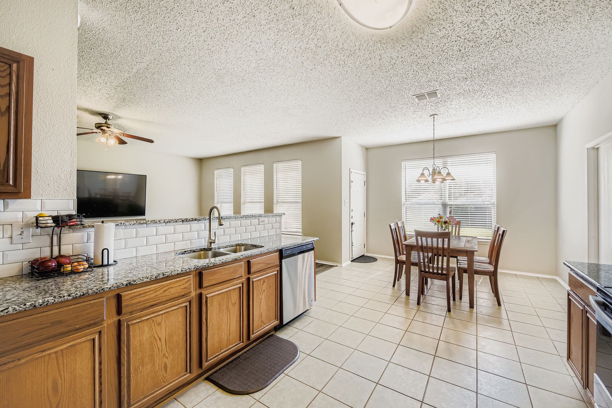 10713 Ivy Creek Lane