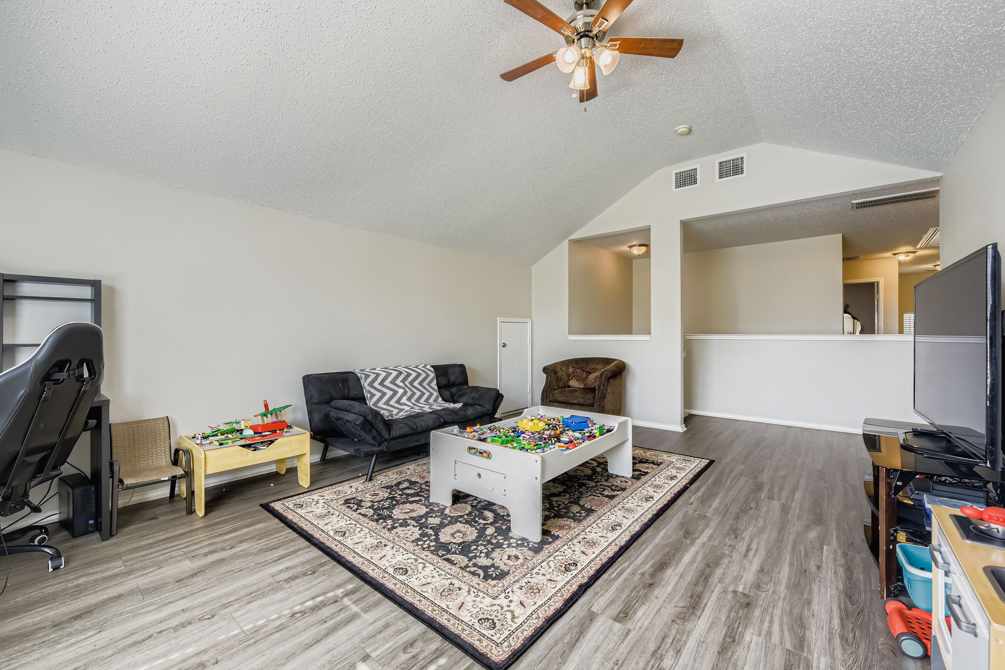 10713 Ivy Creek Lane