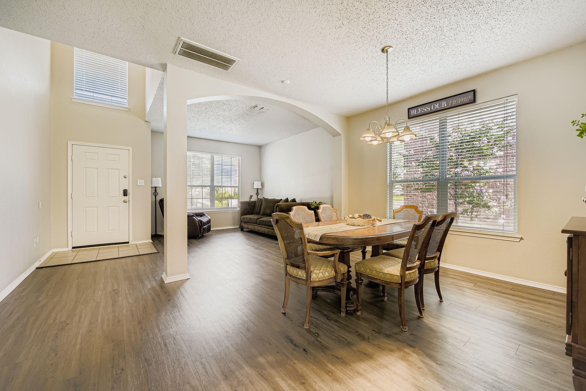 10713 Ivy Creek Lane