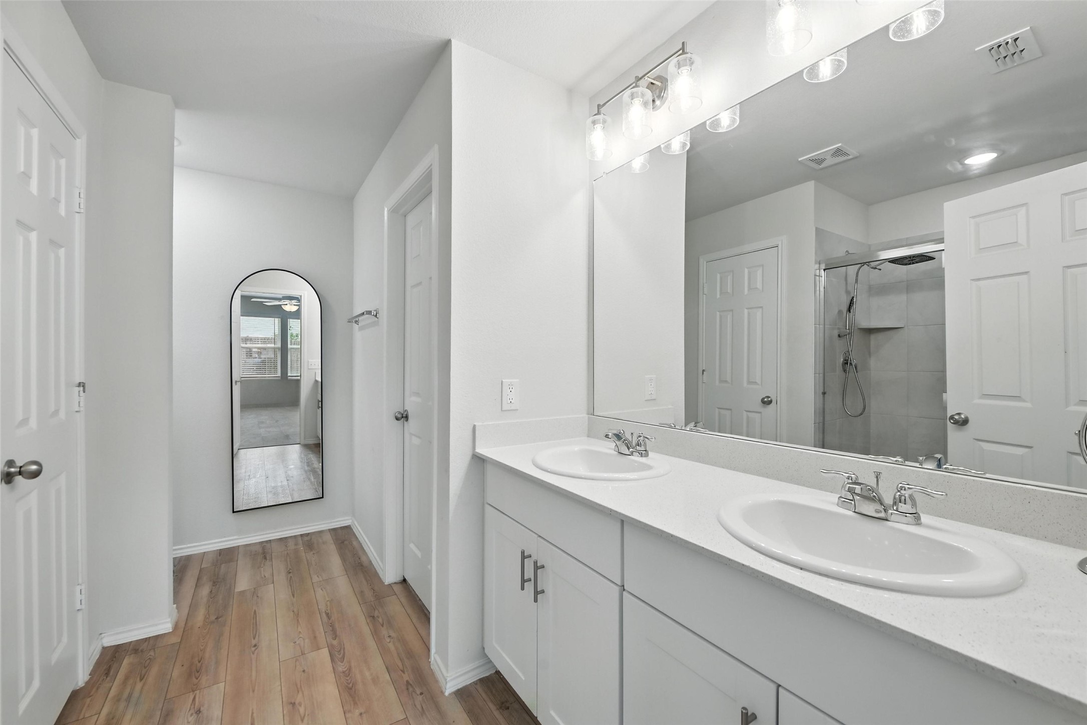 1213 Viscount Street