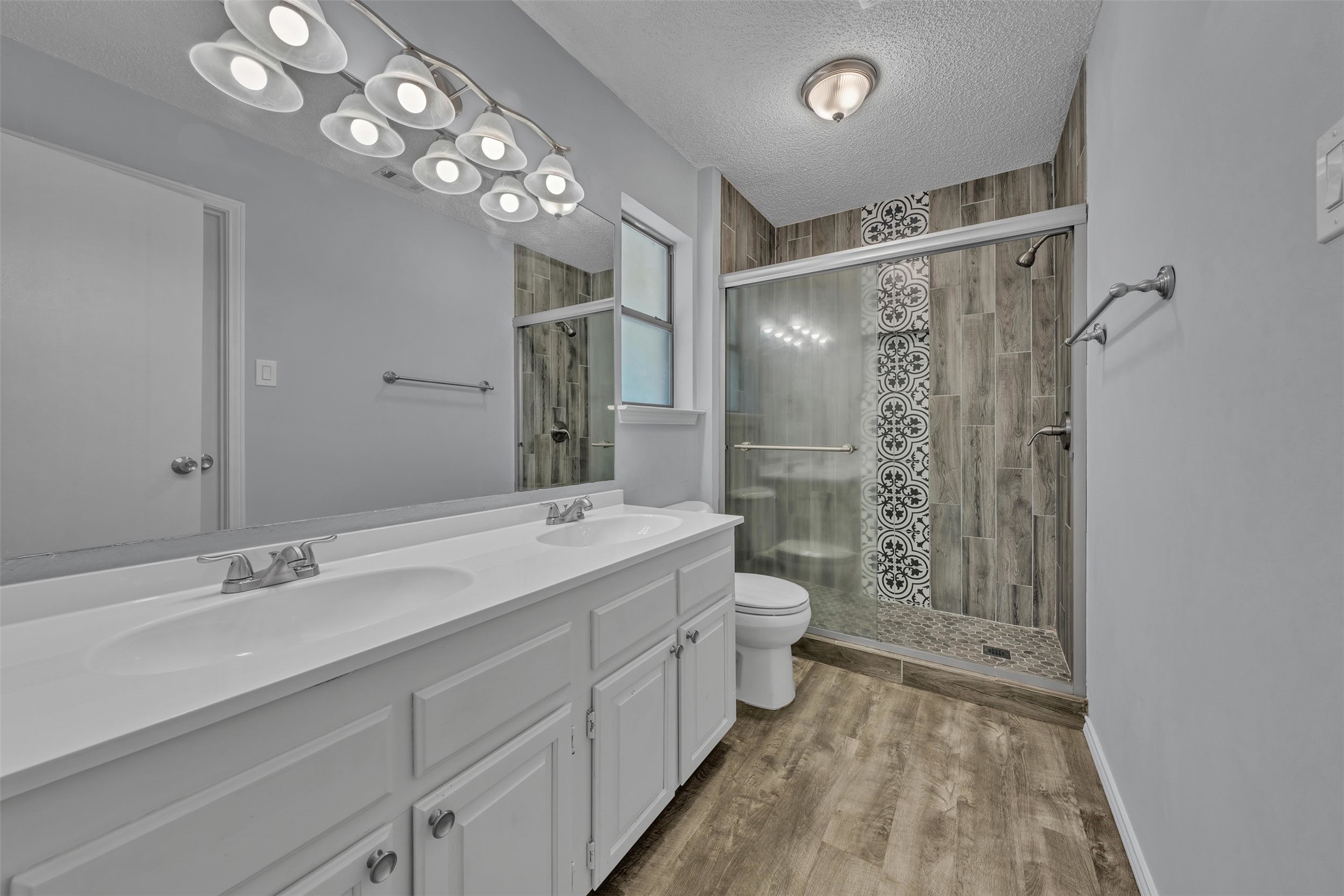 204 Oak Meadow Lane