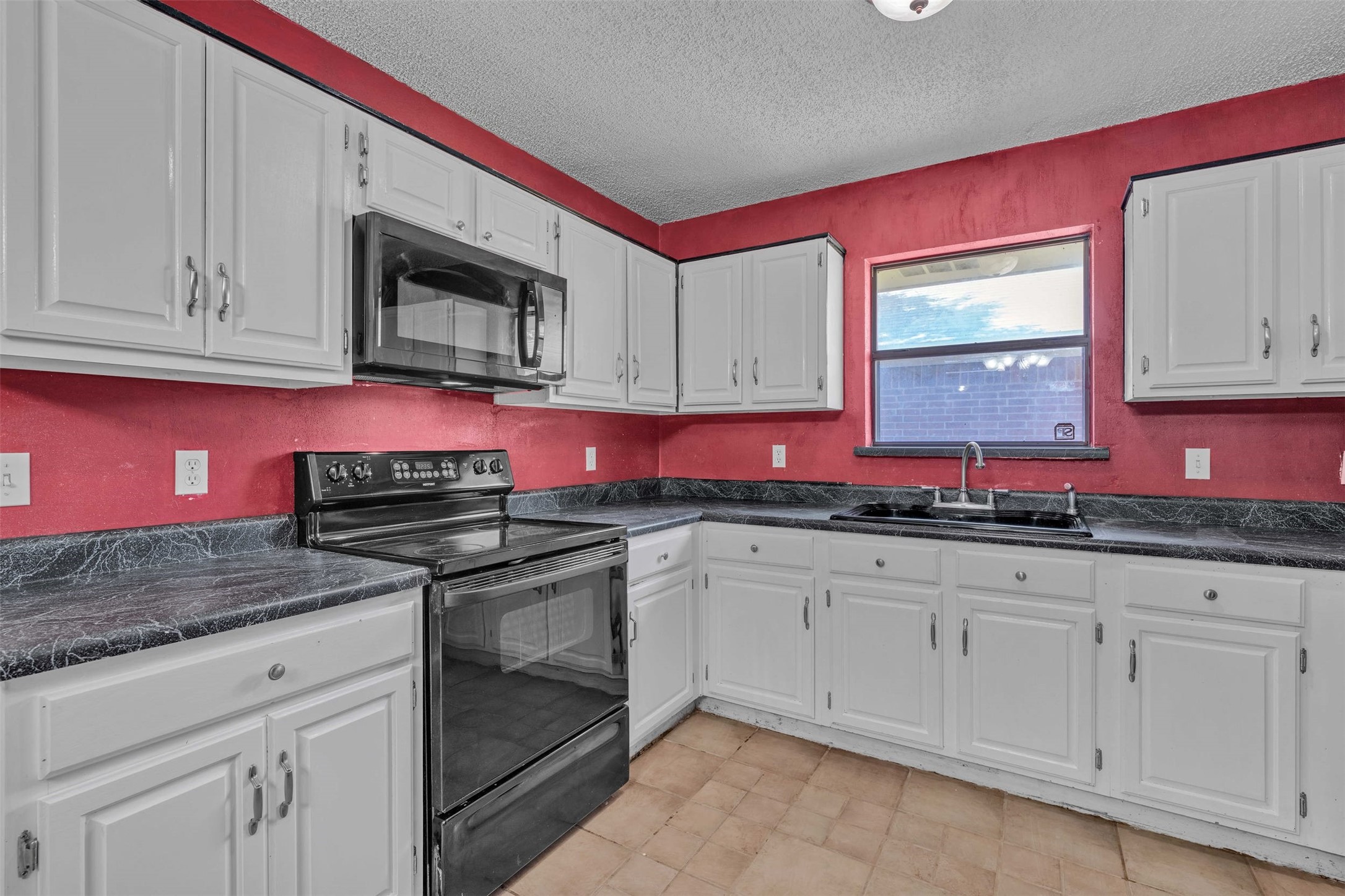 204 Oak Meadow Lane
