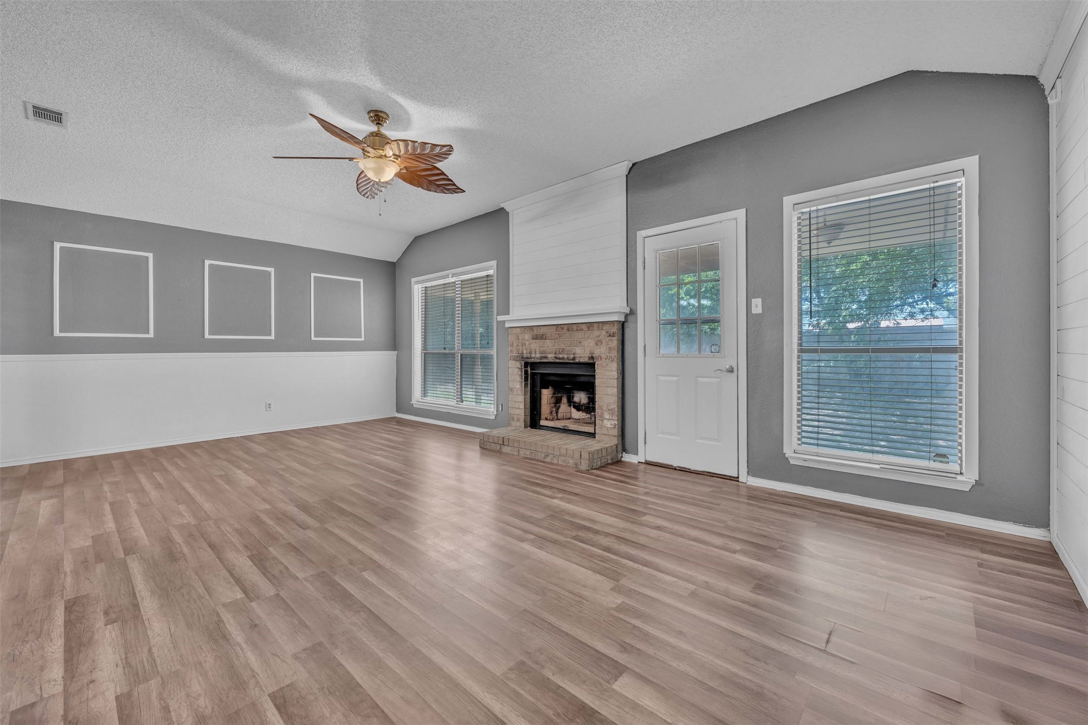 204 Oak Meadow Lane
