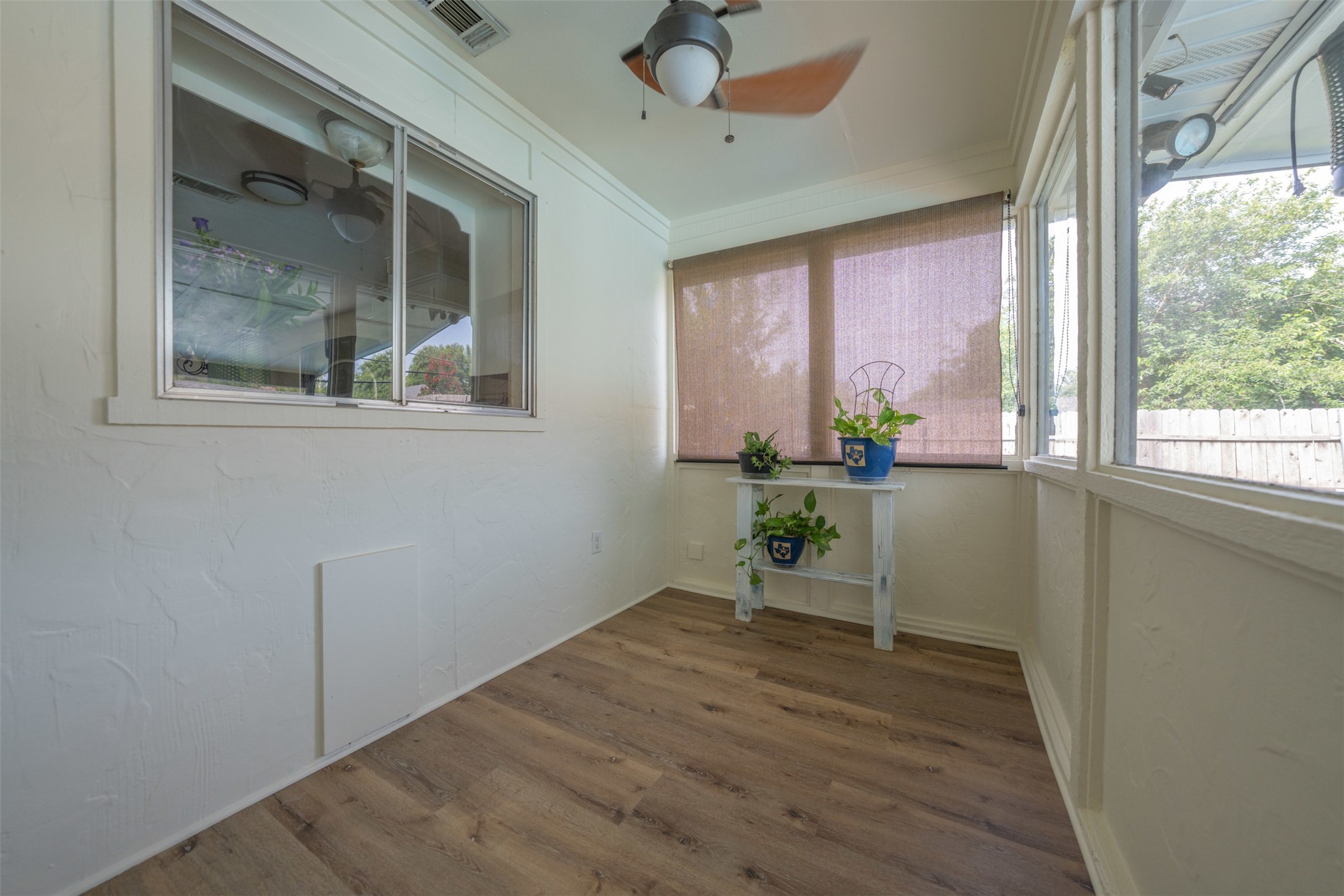 1302 Hemphill Drive
