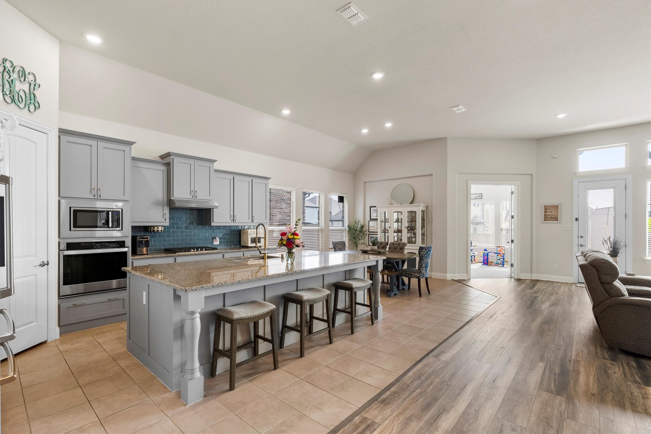 2618 Flatbush Avenue