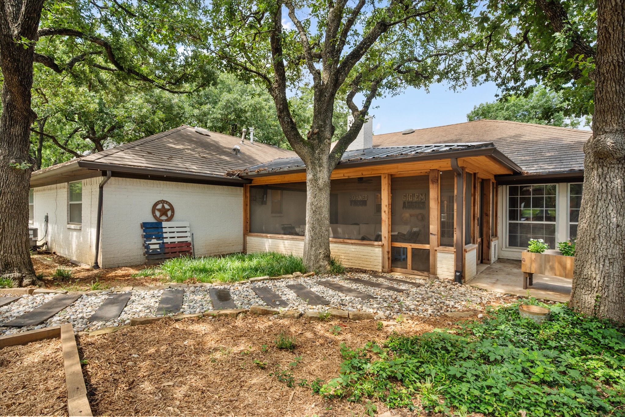 3907 Copperwood Court