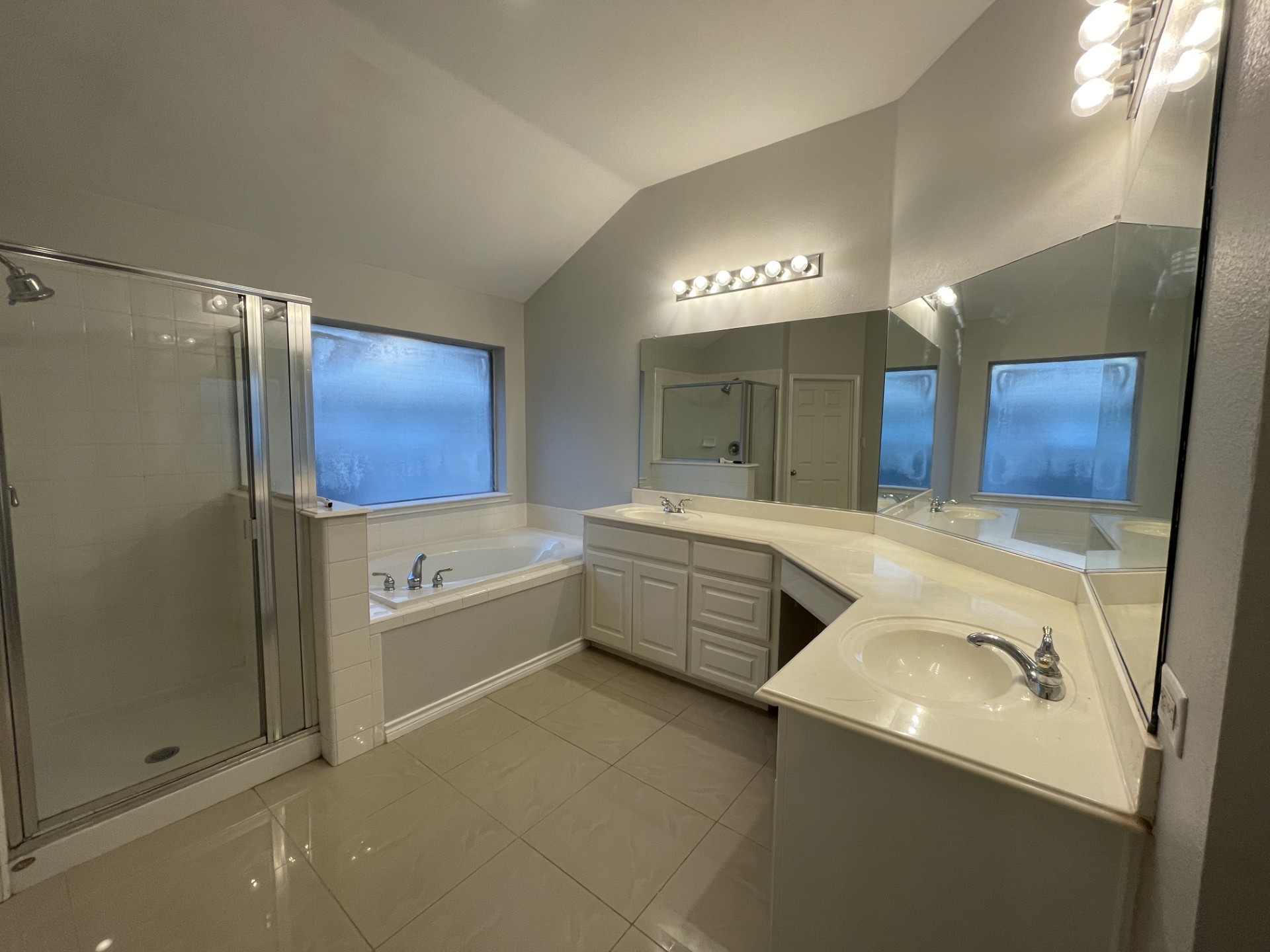 2310 Laura Elizabeth Trail