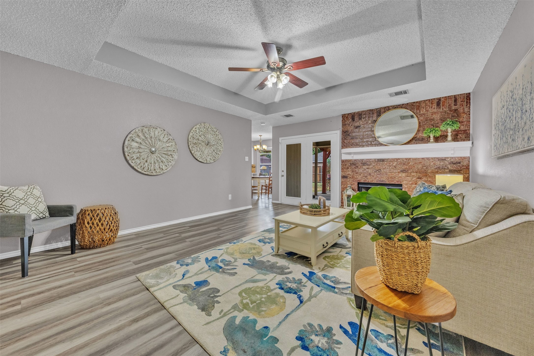 632 Meadow Lane