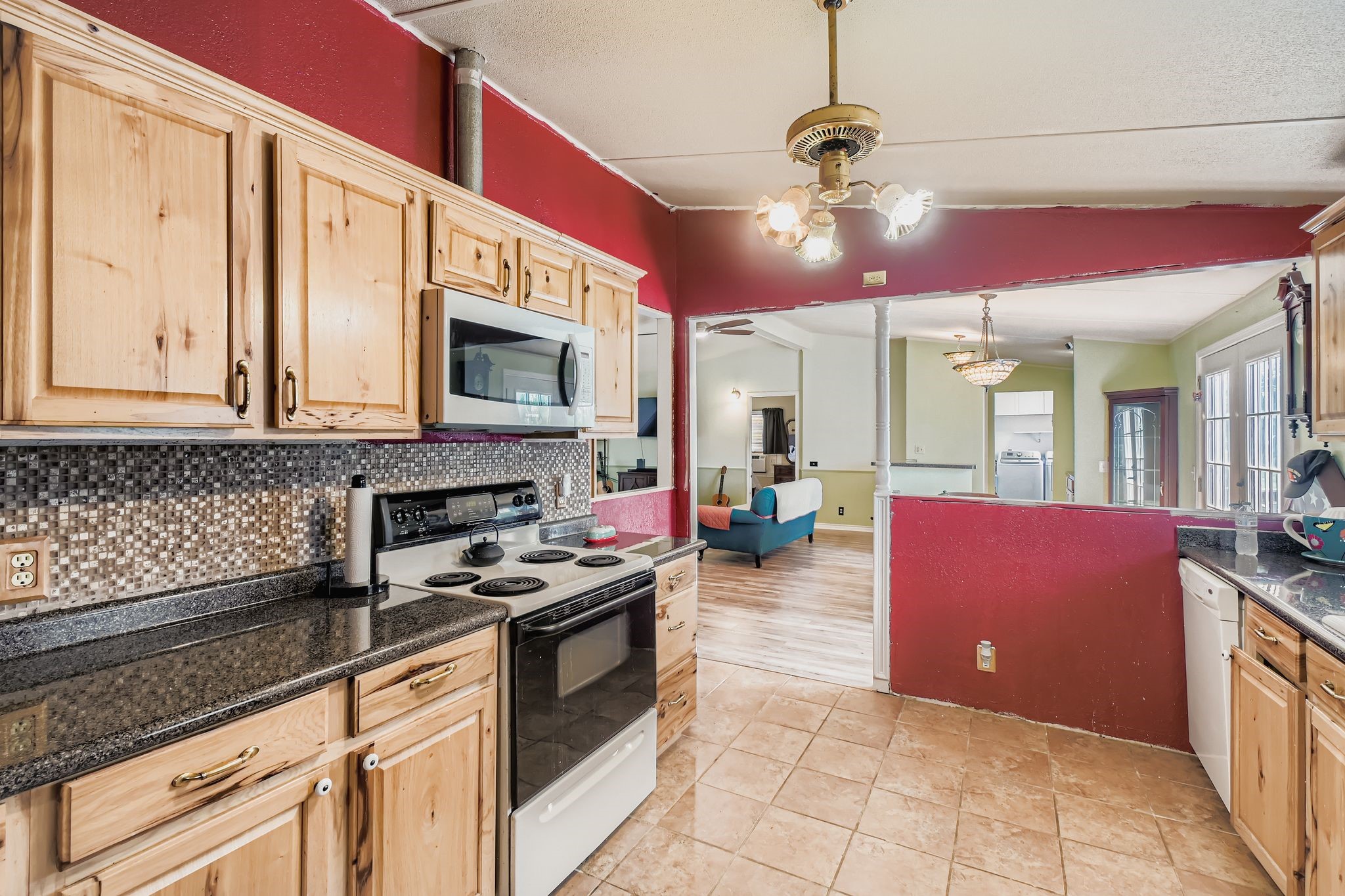 9016 County Road 513