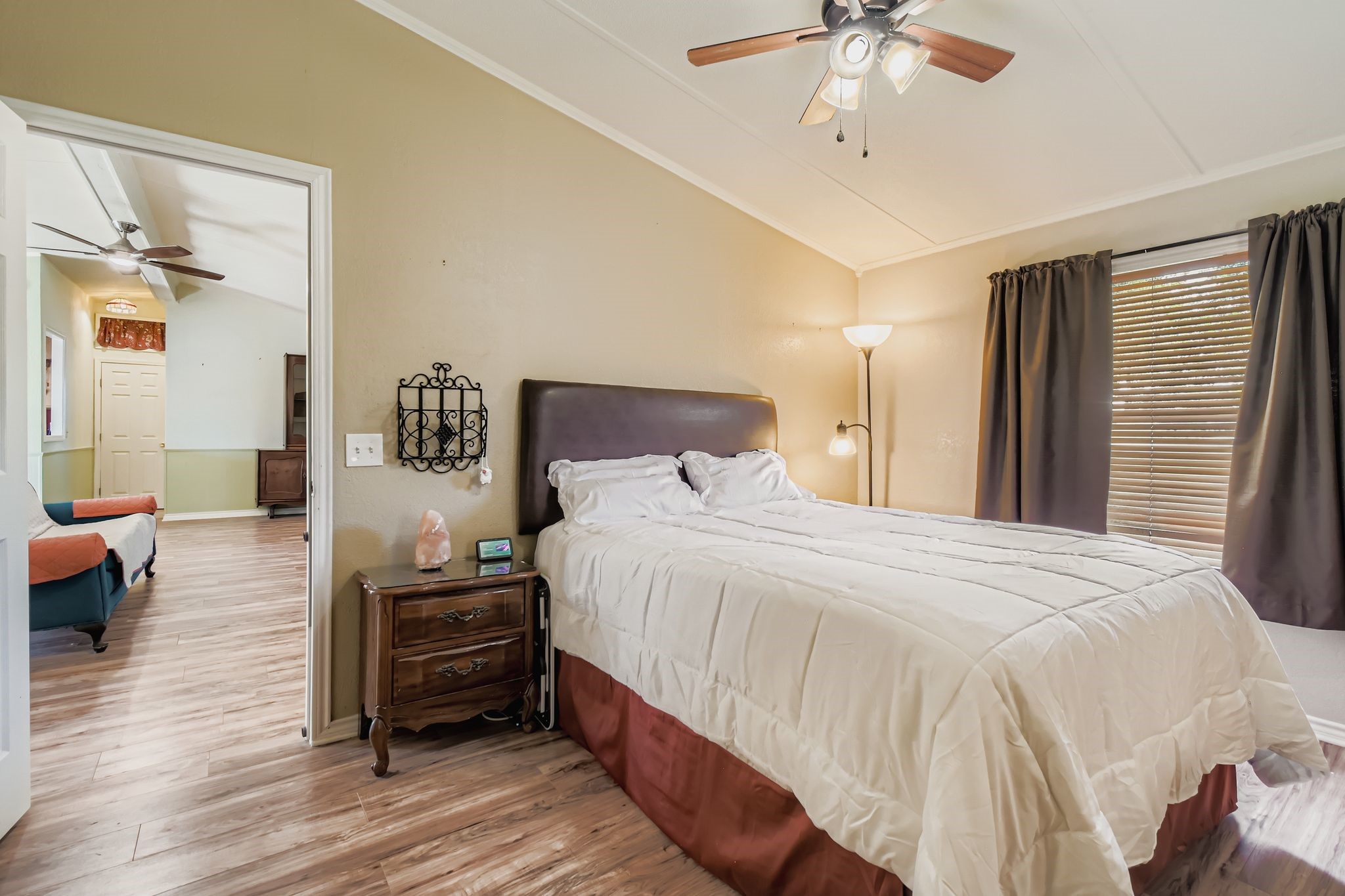 9016 County Road 513