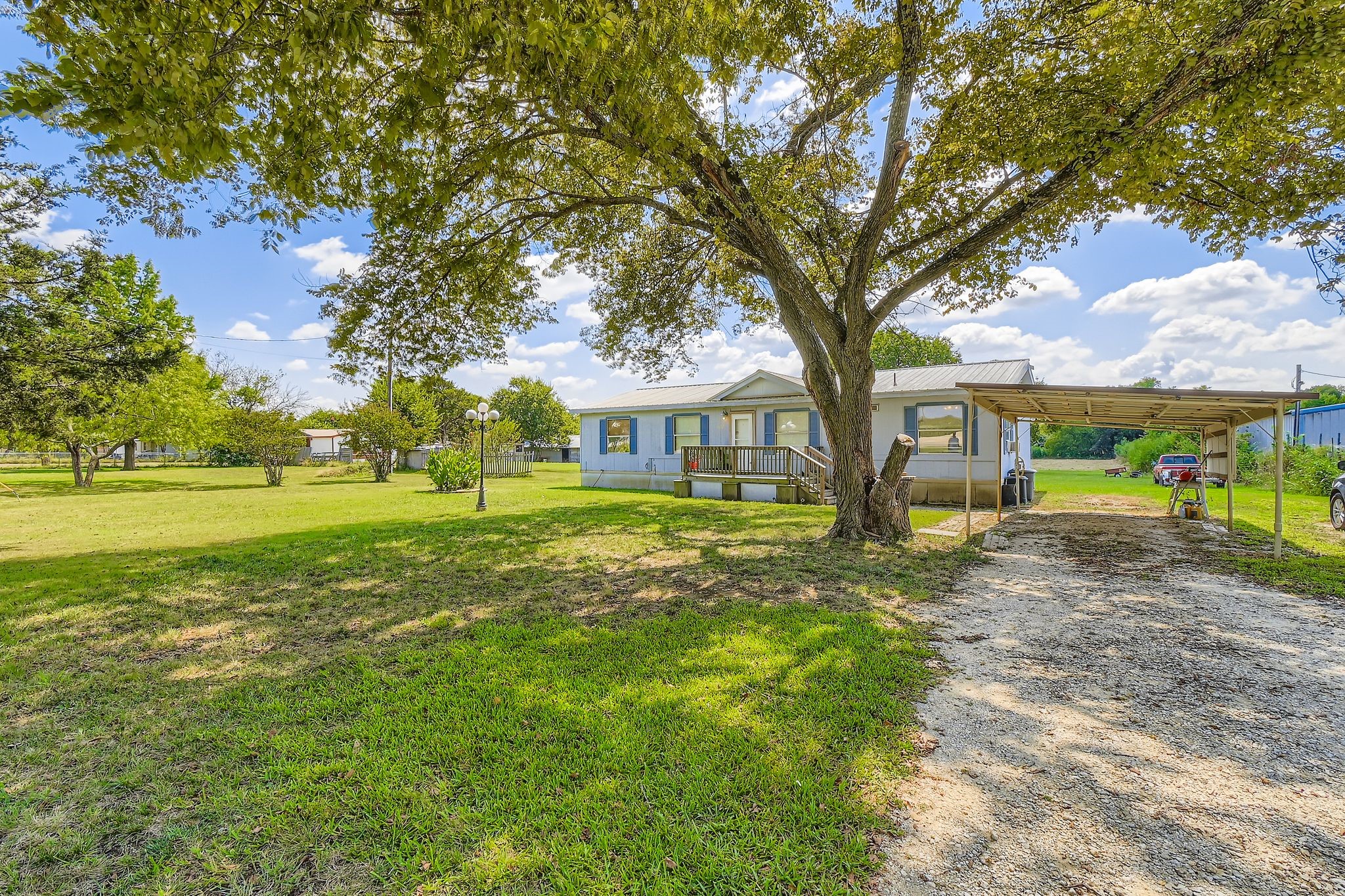 9016 County Road 513