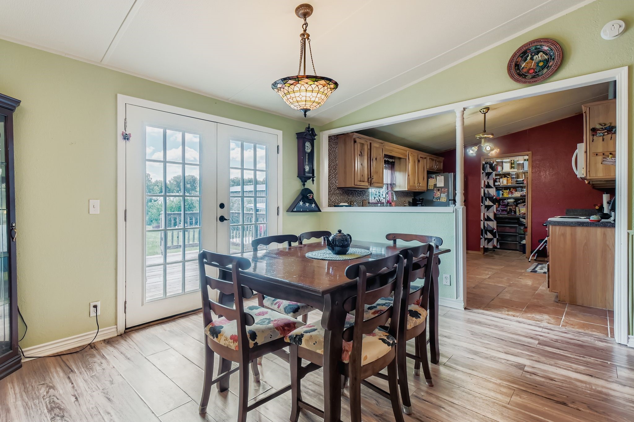 9016 County Road 513