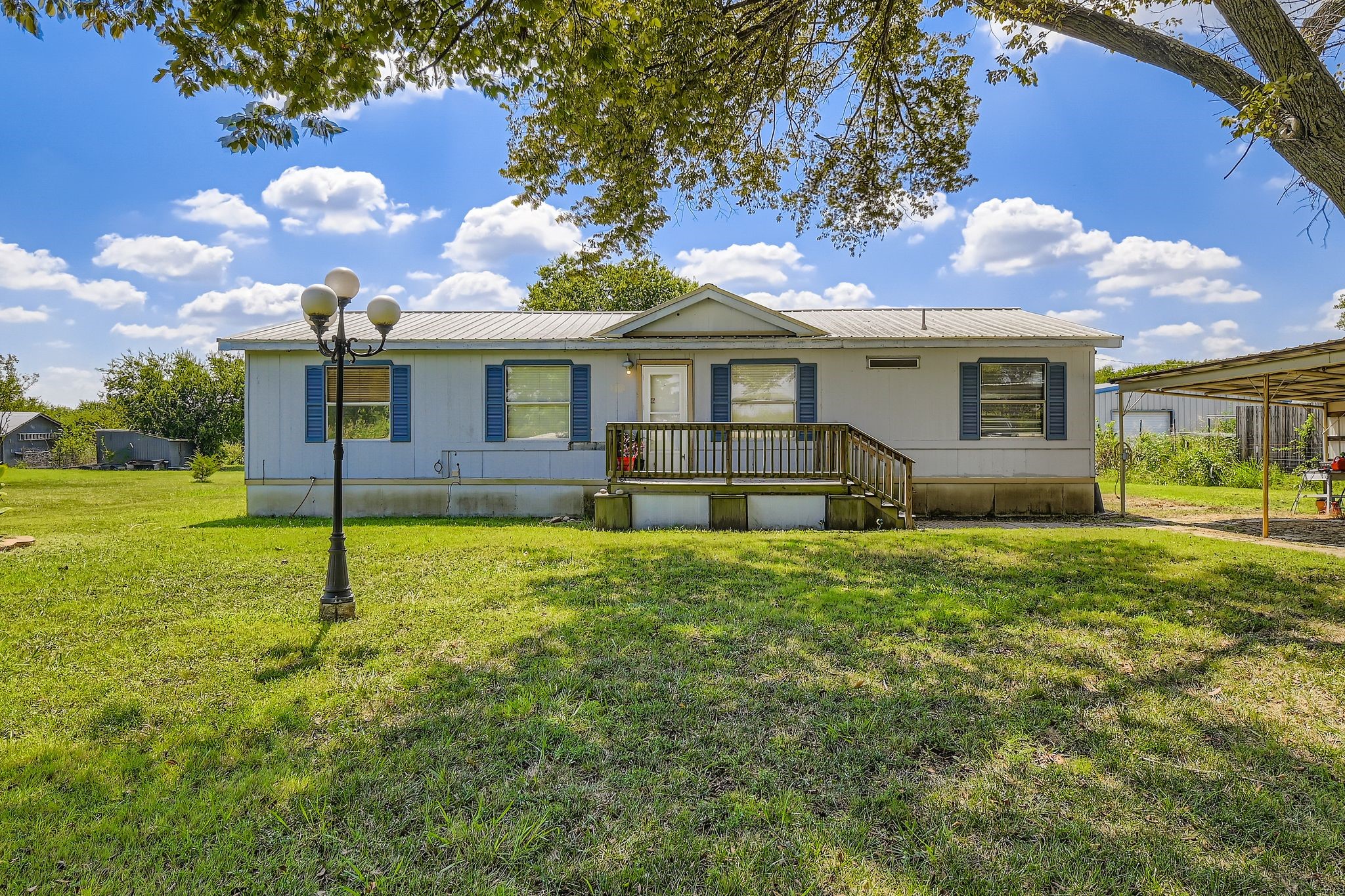 9016 County Road 513