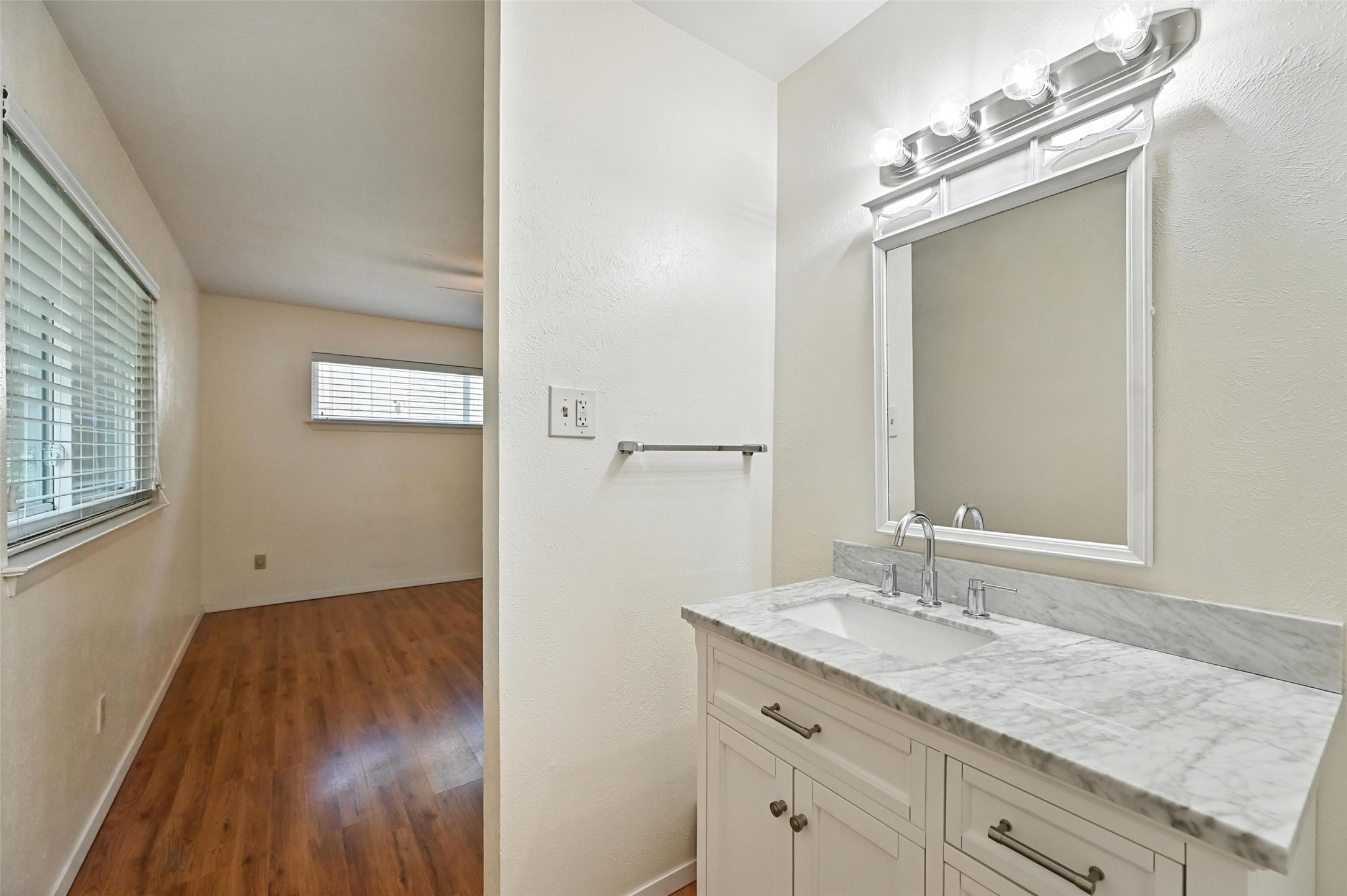 2805 Blackwood Drive