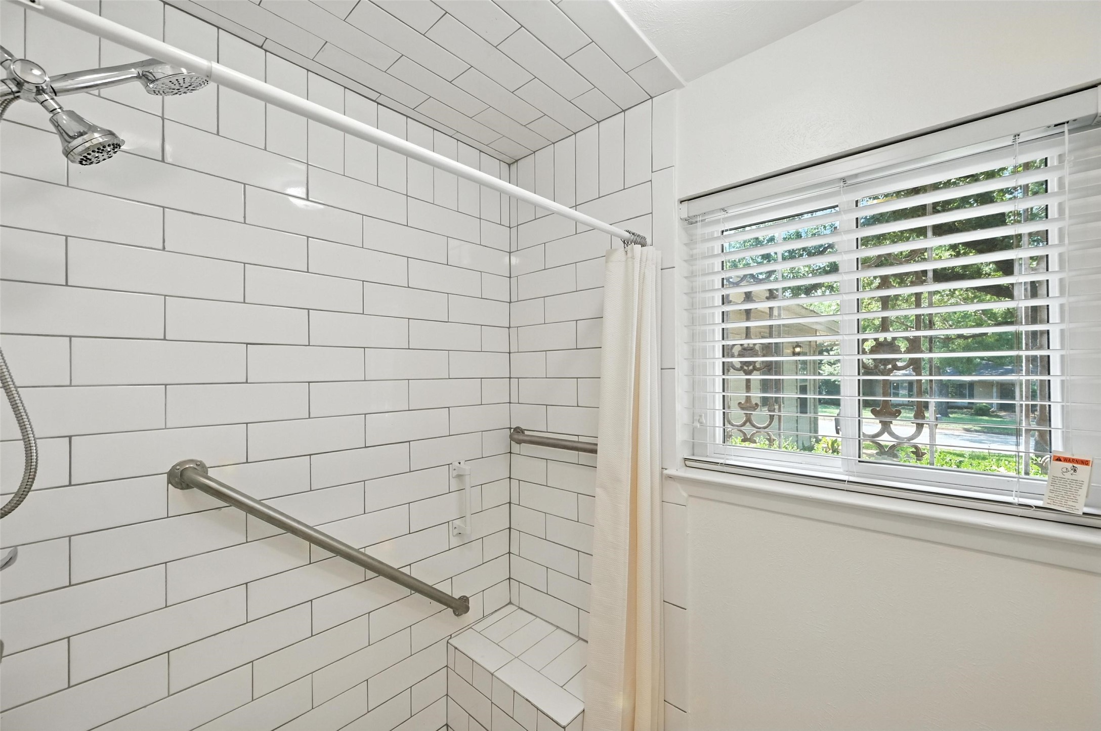 2805 Blackwood Drive