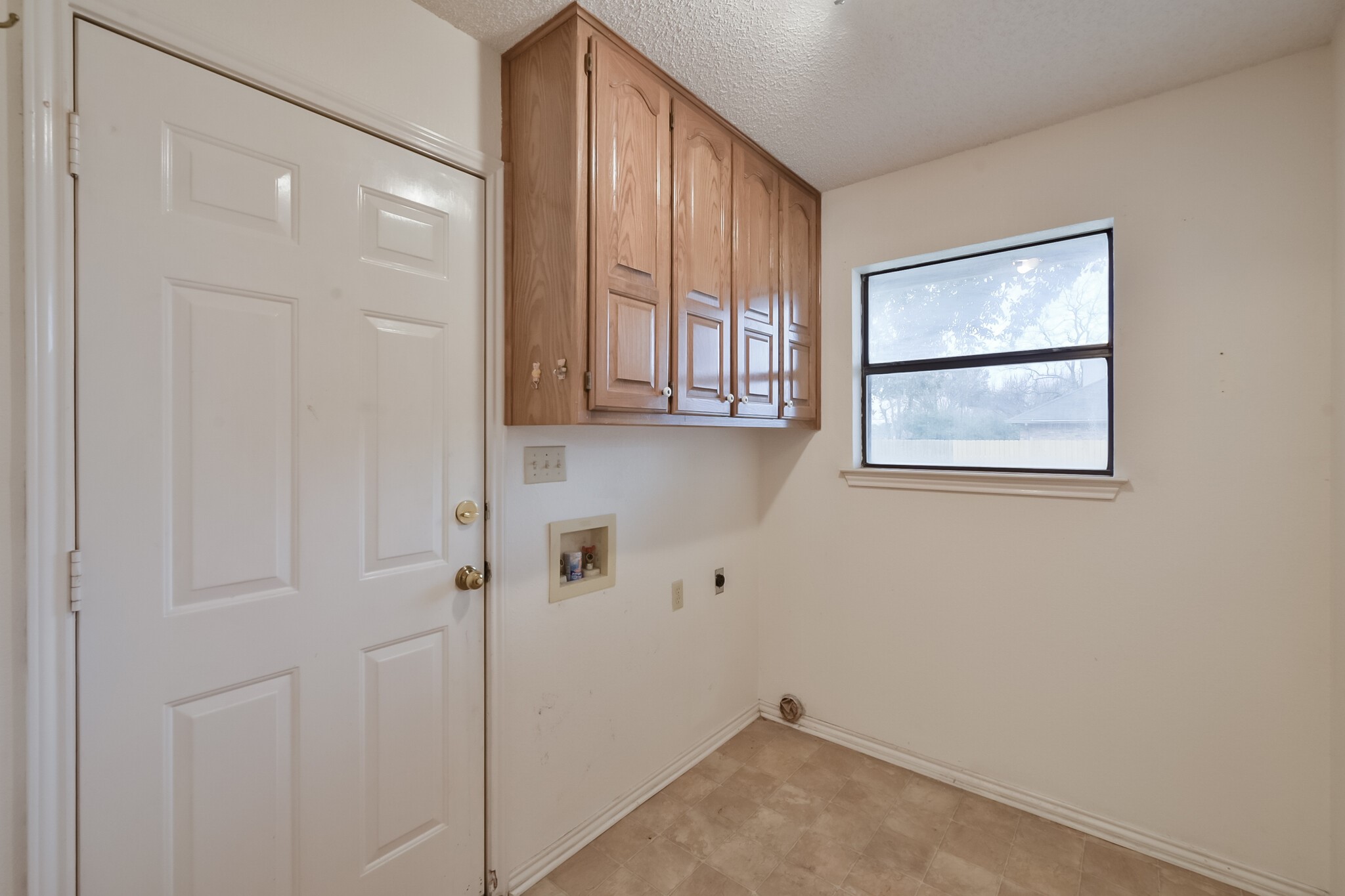 1 Hastings Court