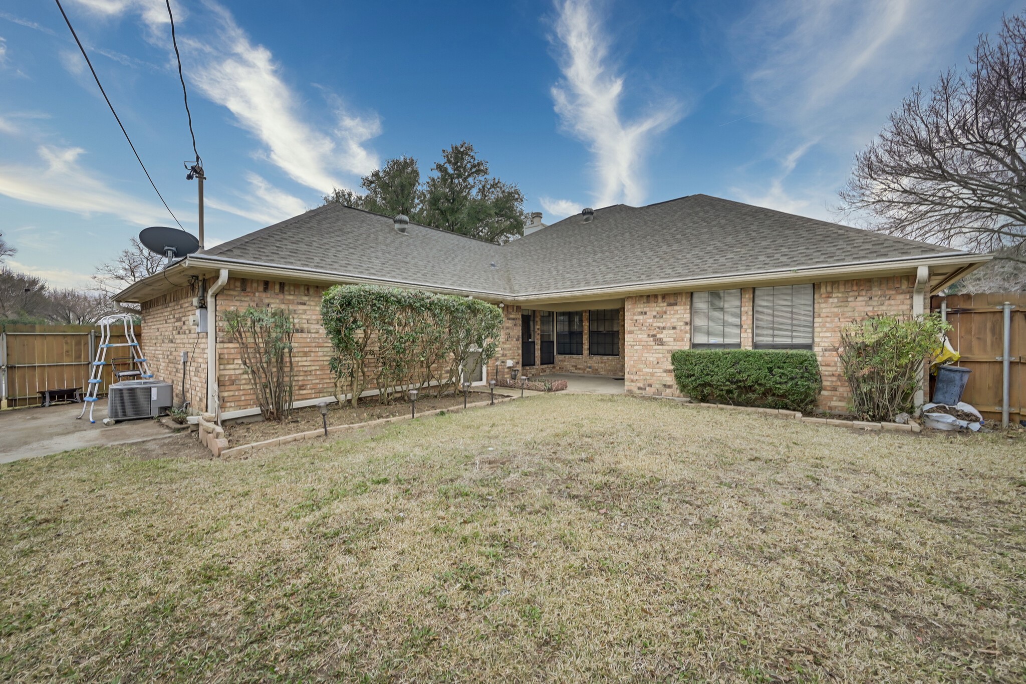 1 Hastings Court