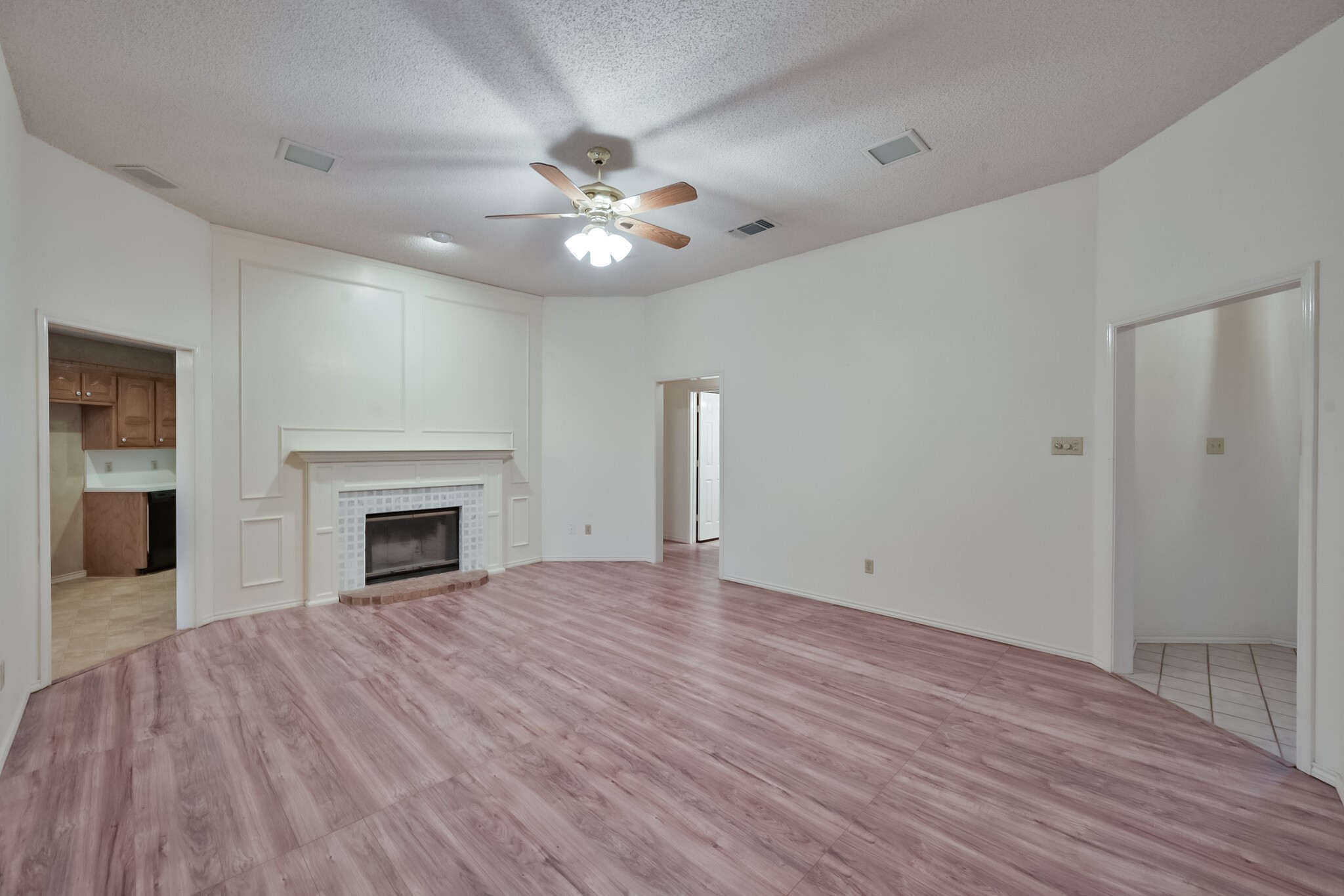 1 Hastings Court