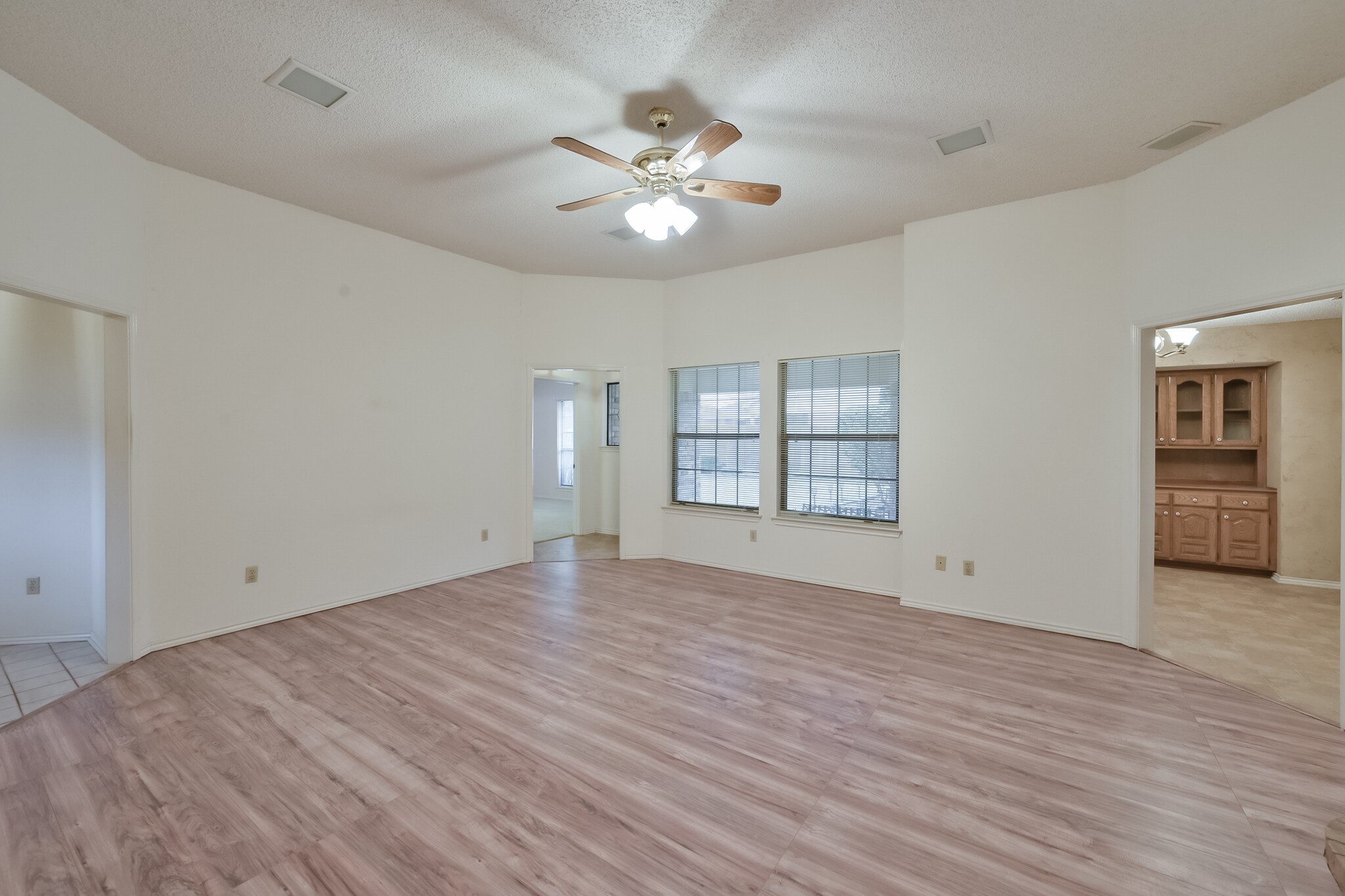 1 Hastings Court
