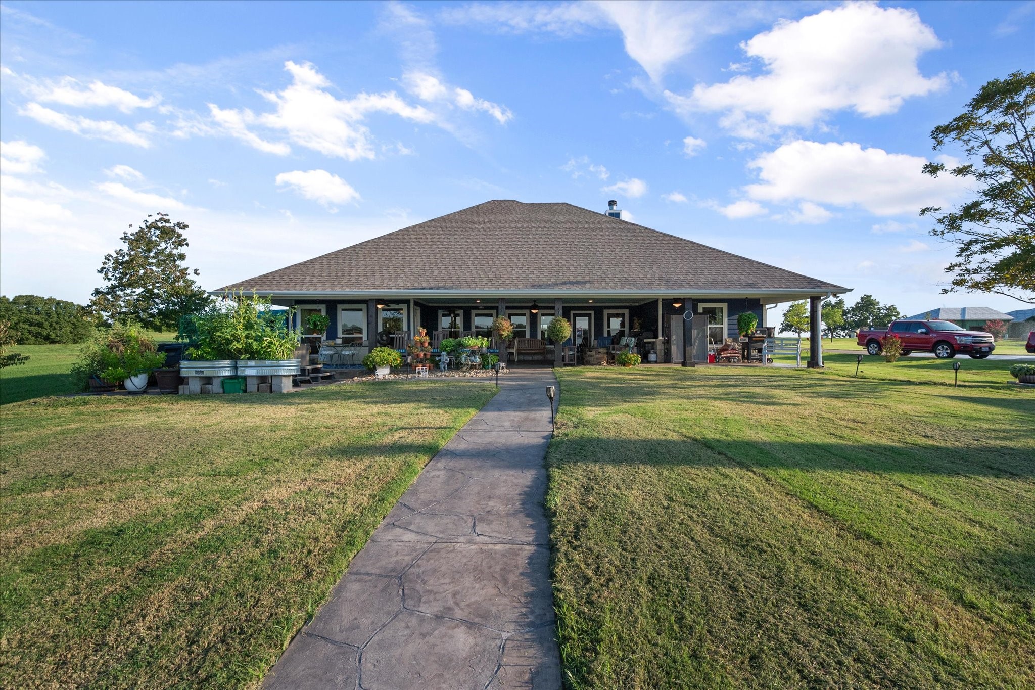 122 Moonlight Point