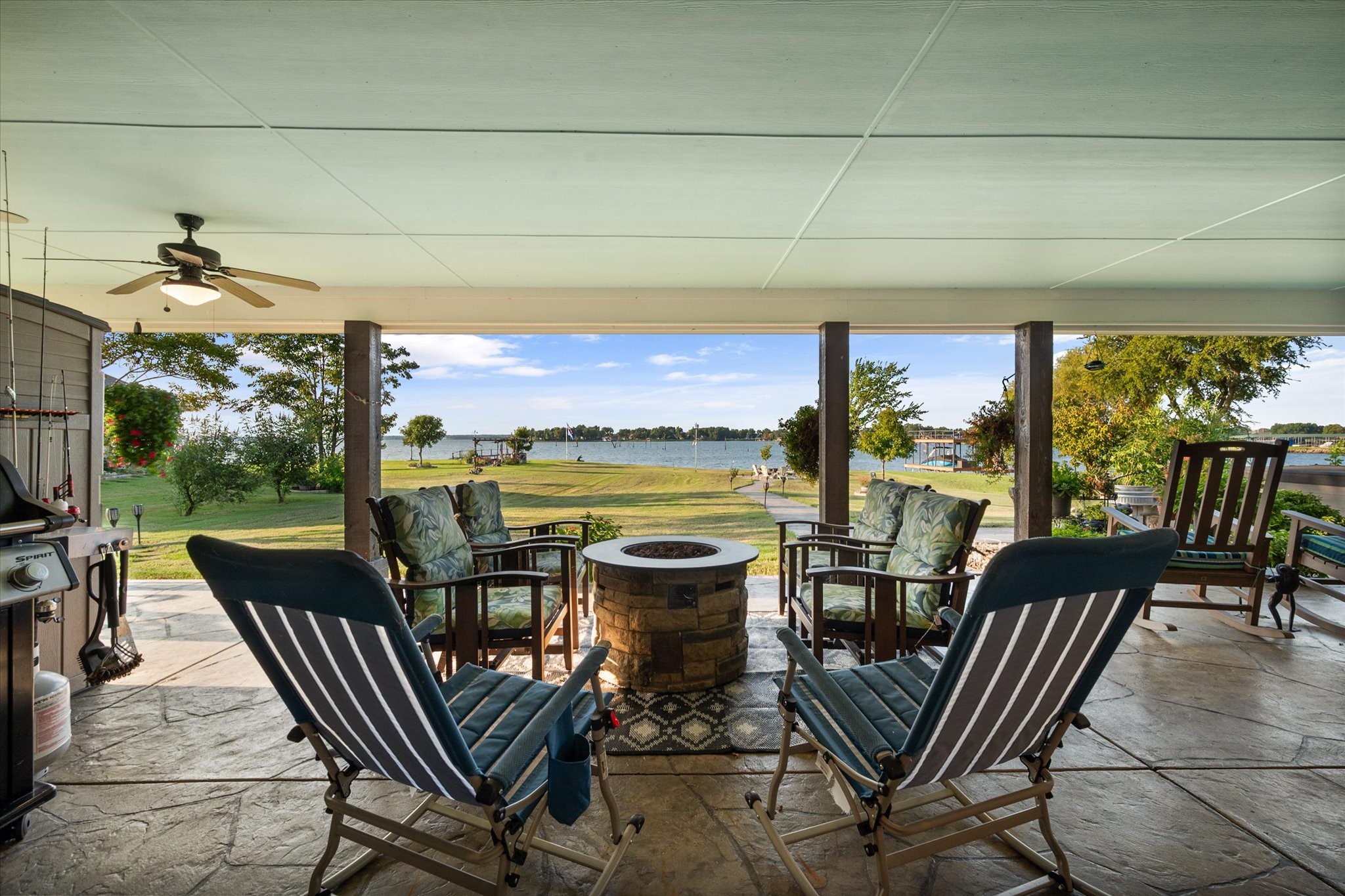 122 Moonlight Point