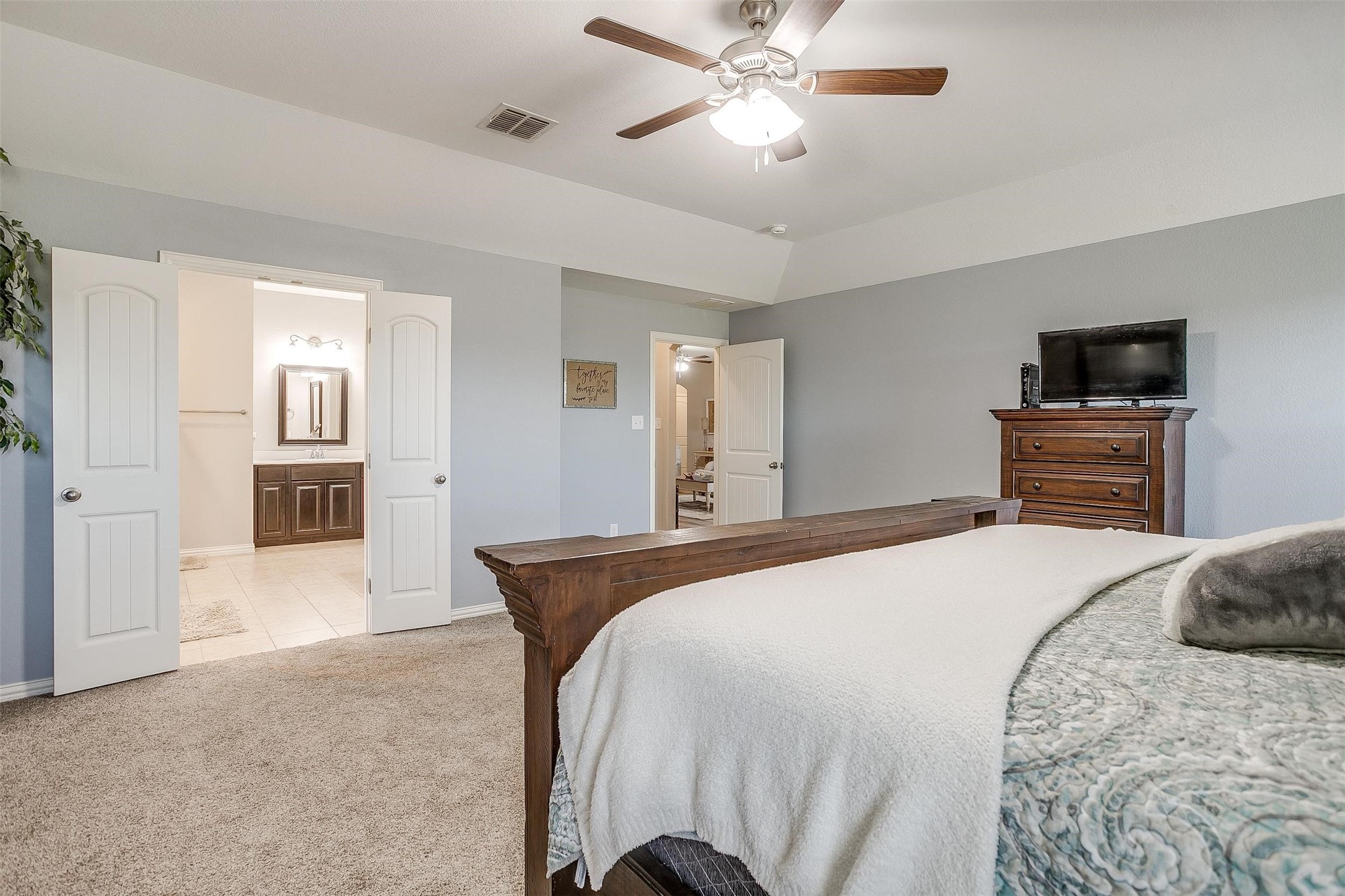 1023 Saint Andrews Drive