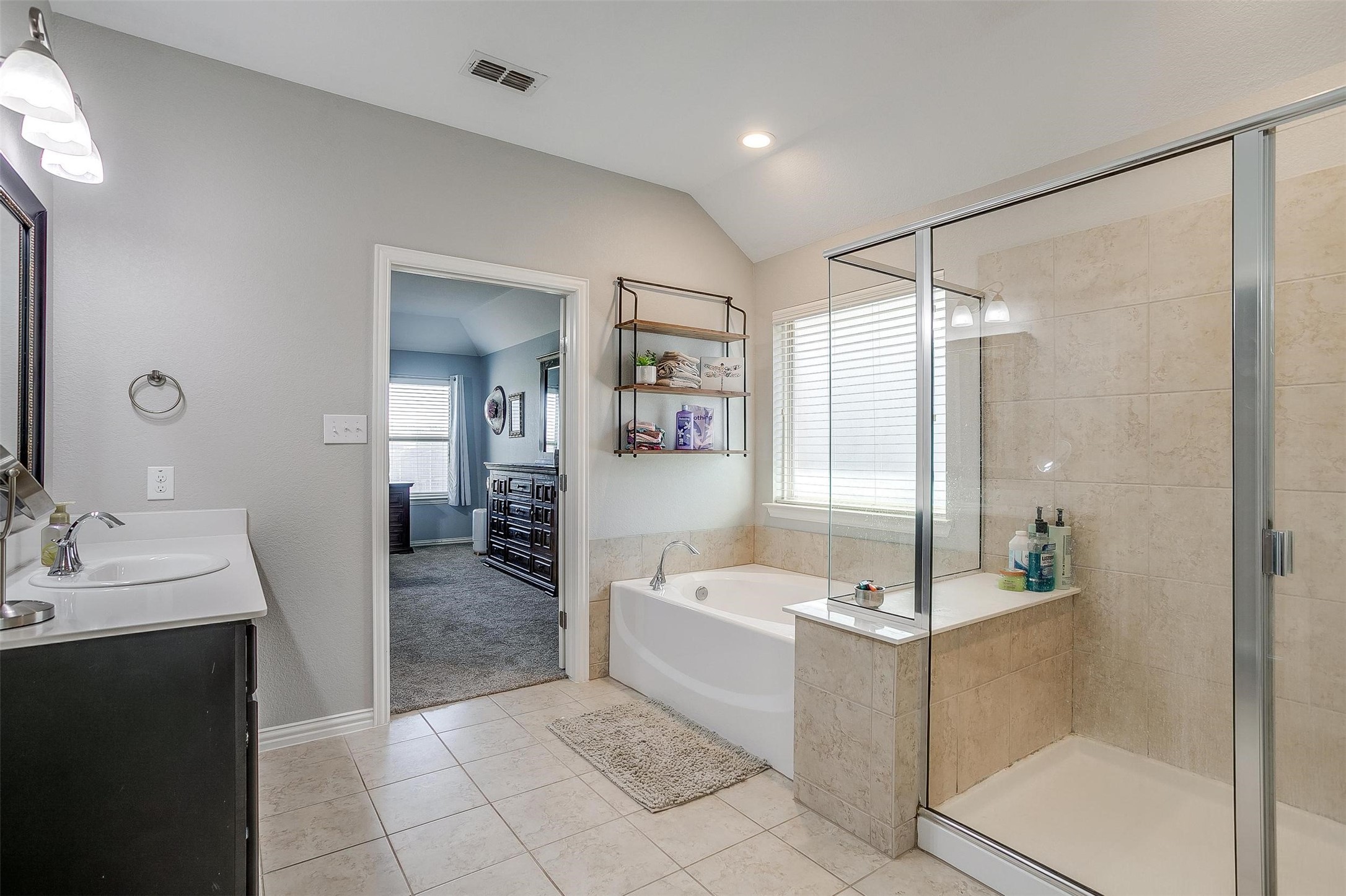 1023 Saint Andrews Drive