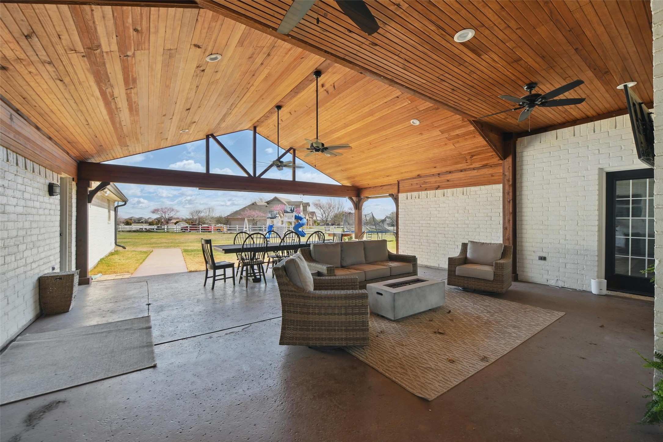 13101 Willow Tree Court