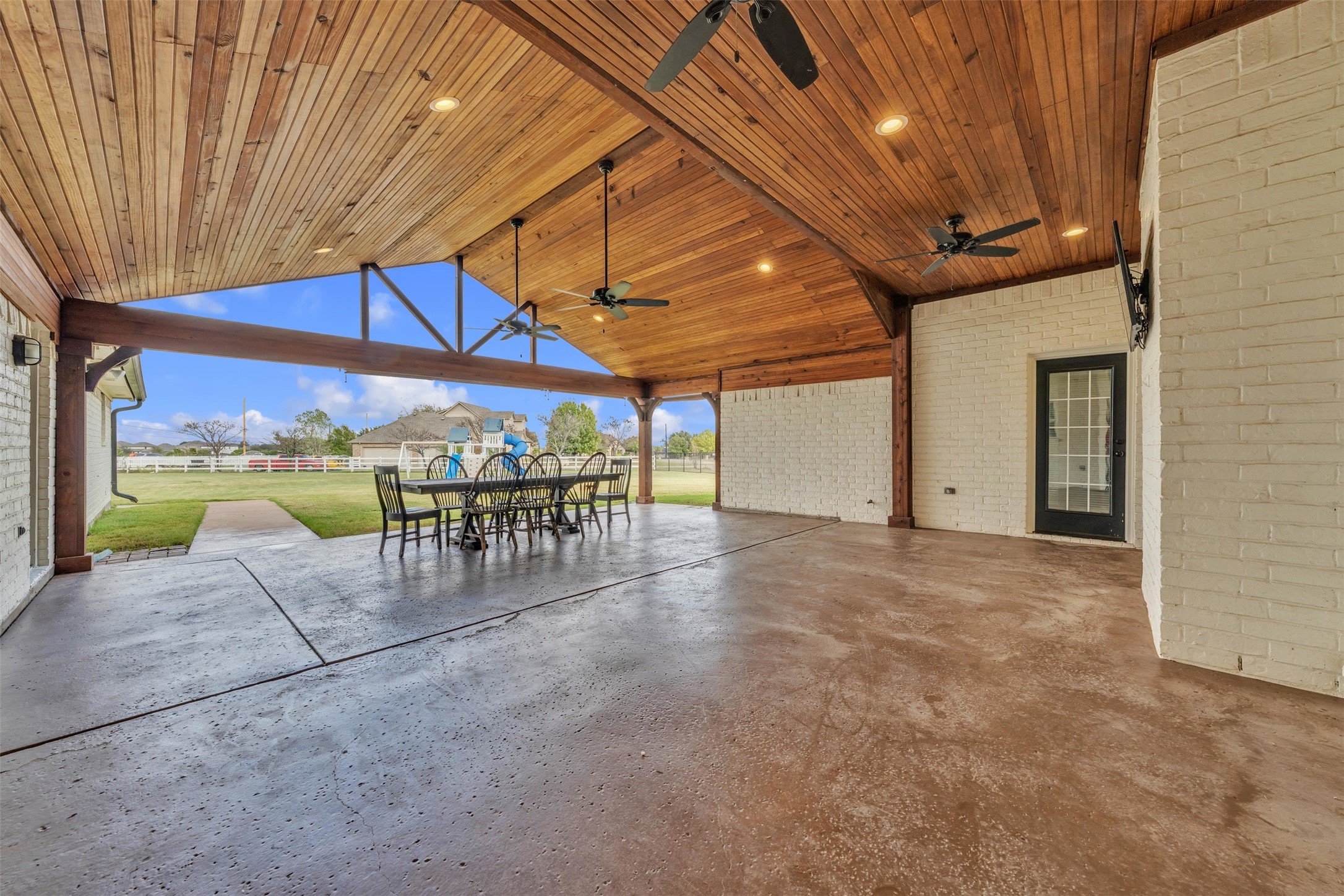 13101 Willow Tree Court