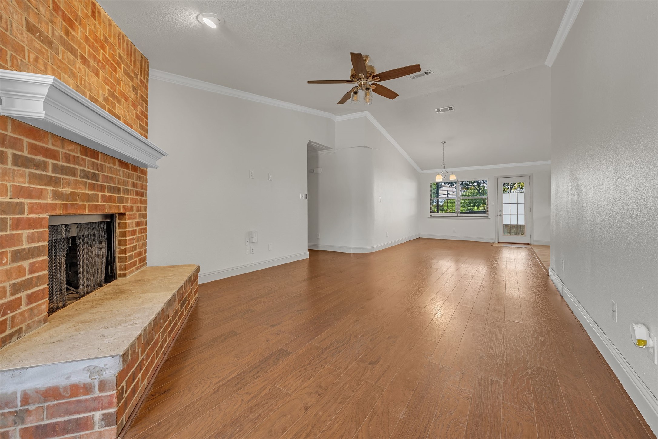 404 S Walnut Creek Drive