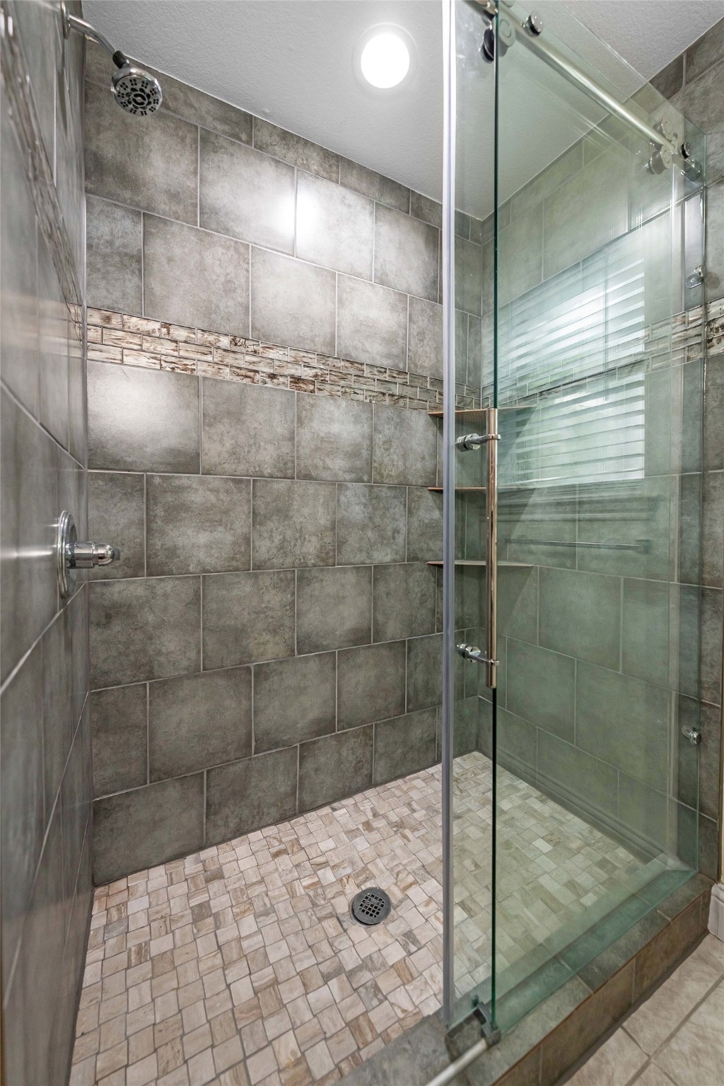 404 S Walnut Creek Drive