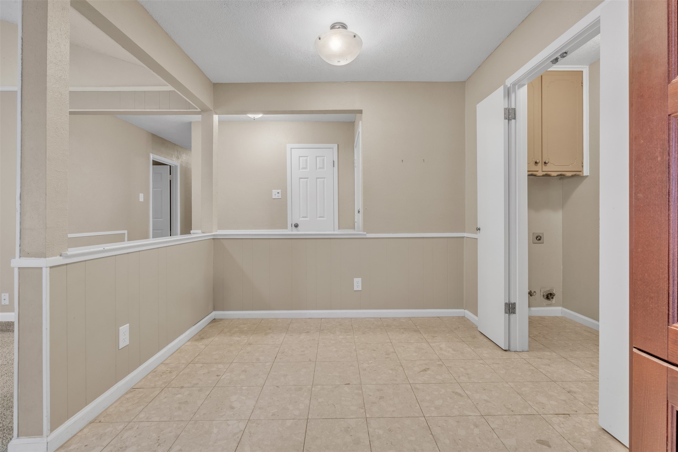 2401 San Diego Drive