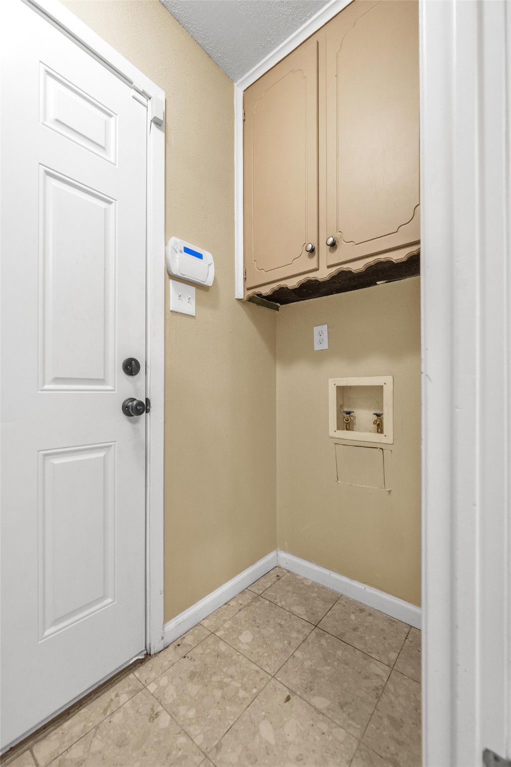 2401 San Diego Drive