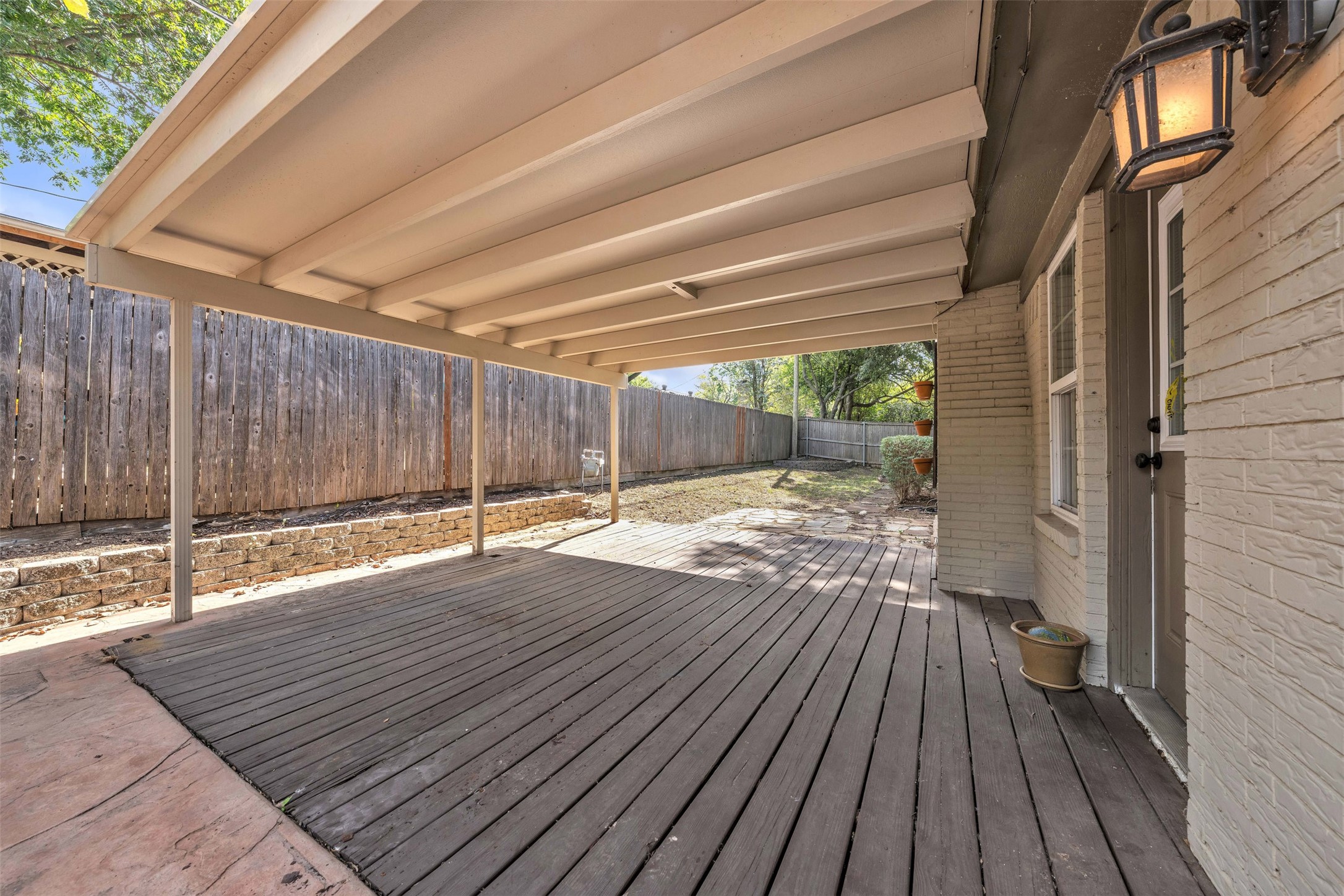 2401 San Diego Drive