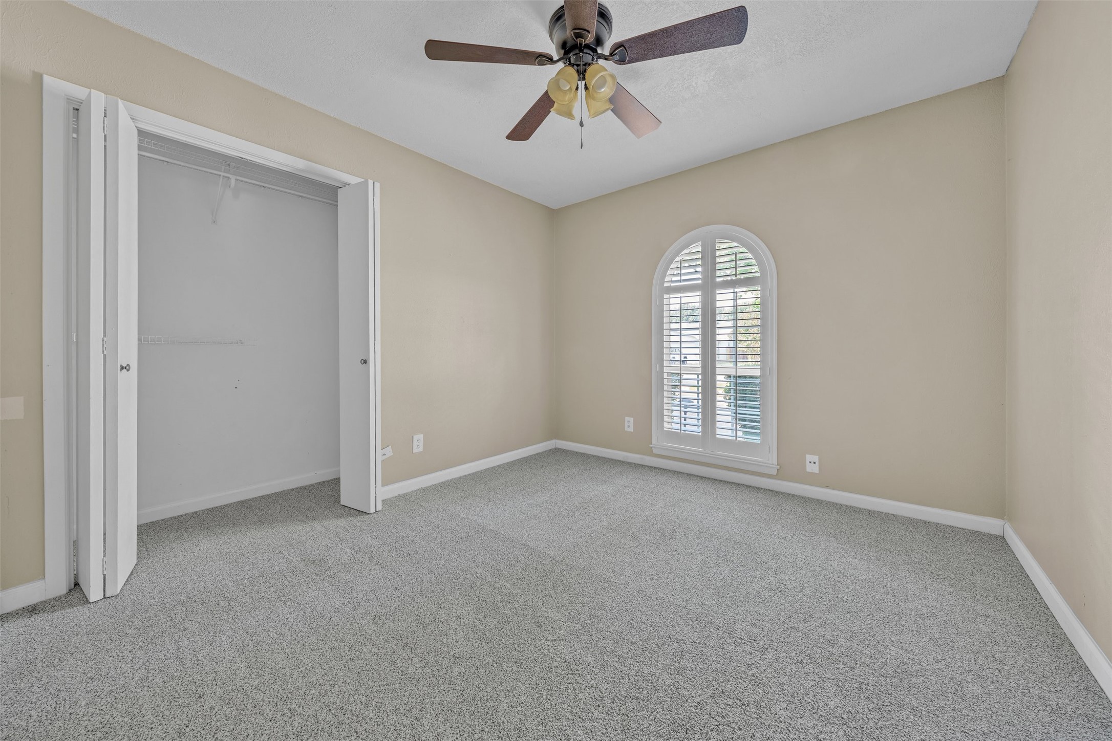 2401 San Diego Drive