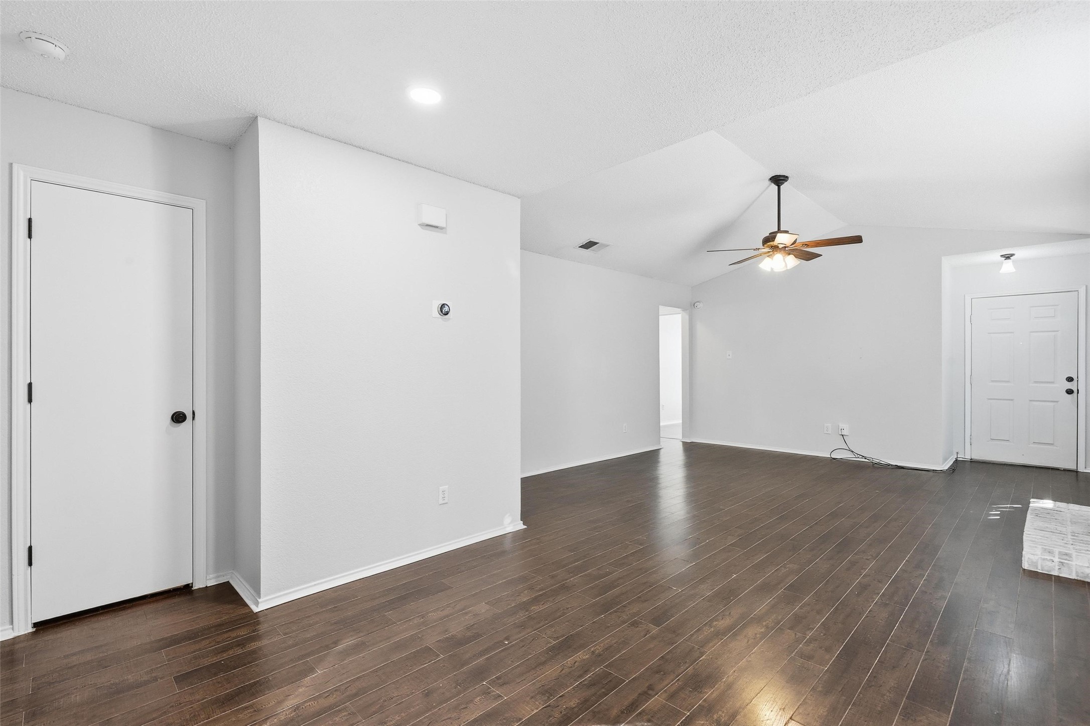 5418 Wild West Drive