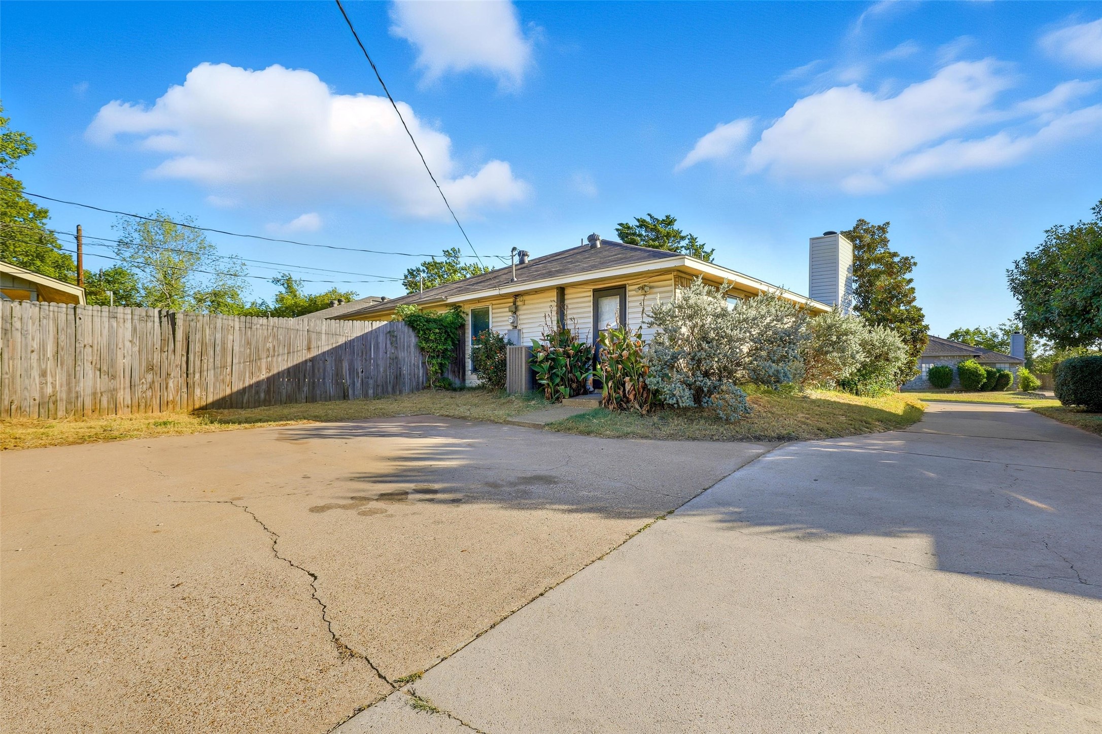 5418 Wild West Drive