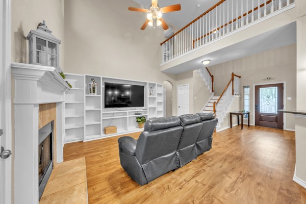 1317 Maple Terrace Drive