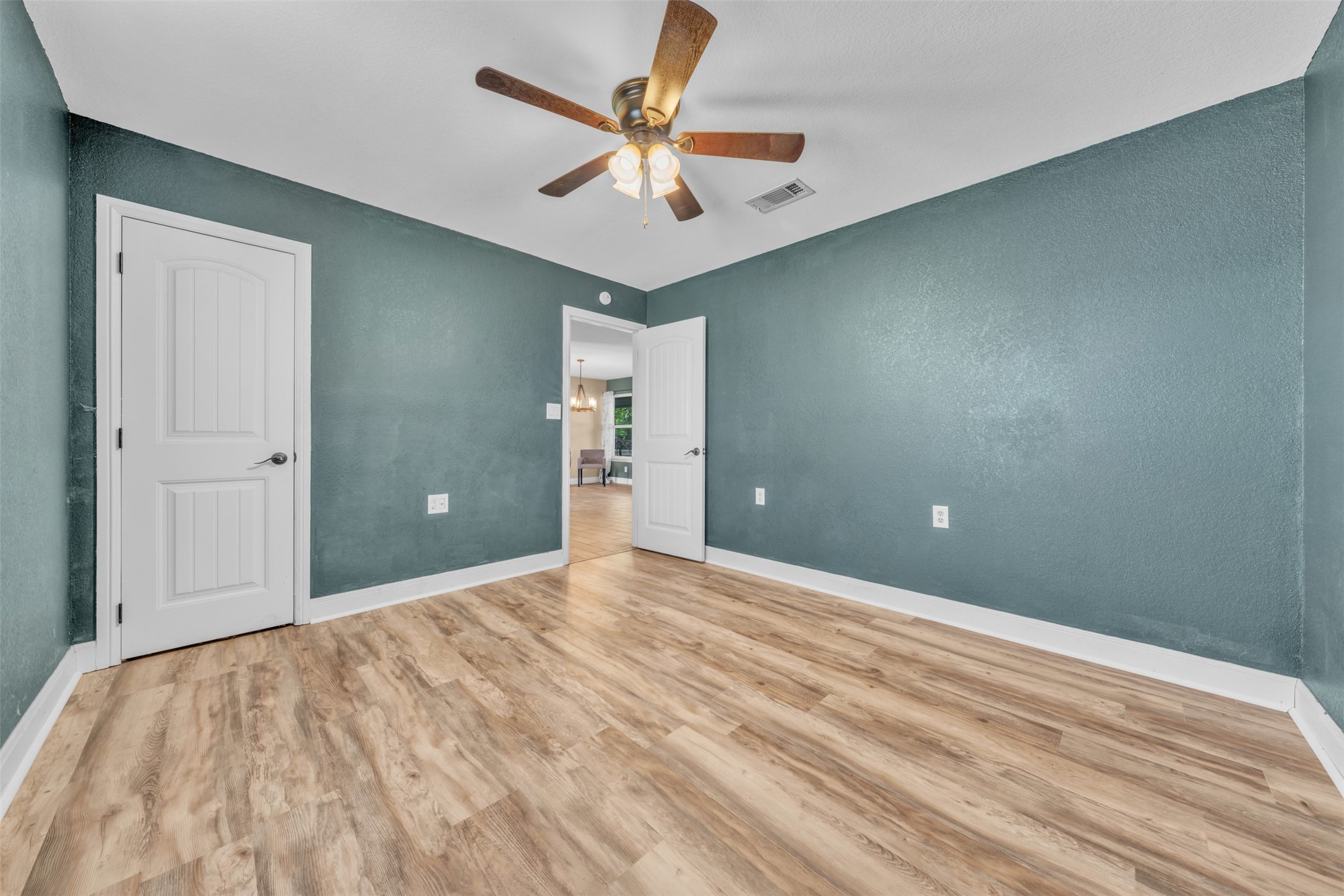 5729 County Road 402