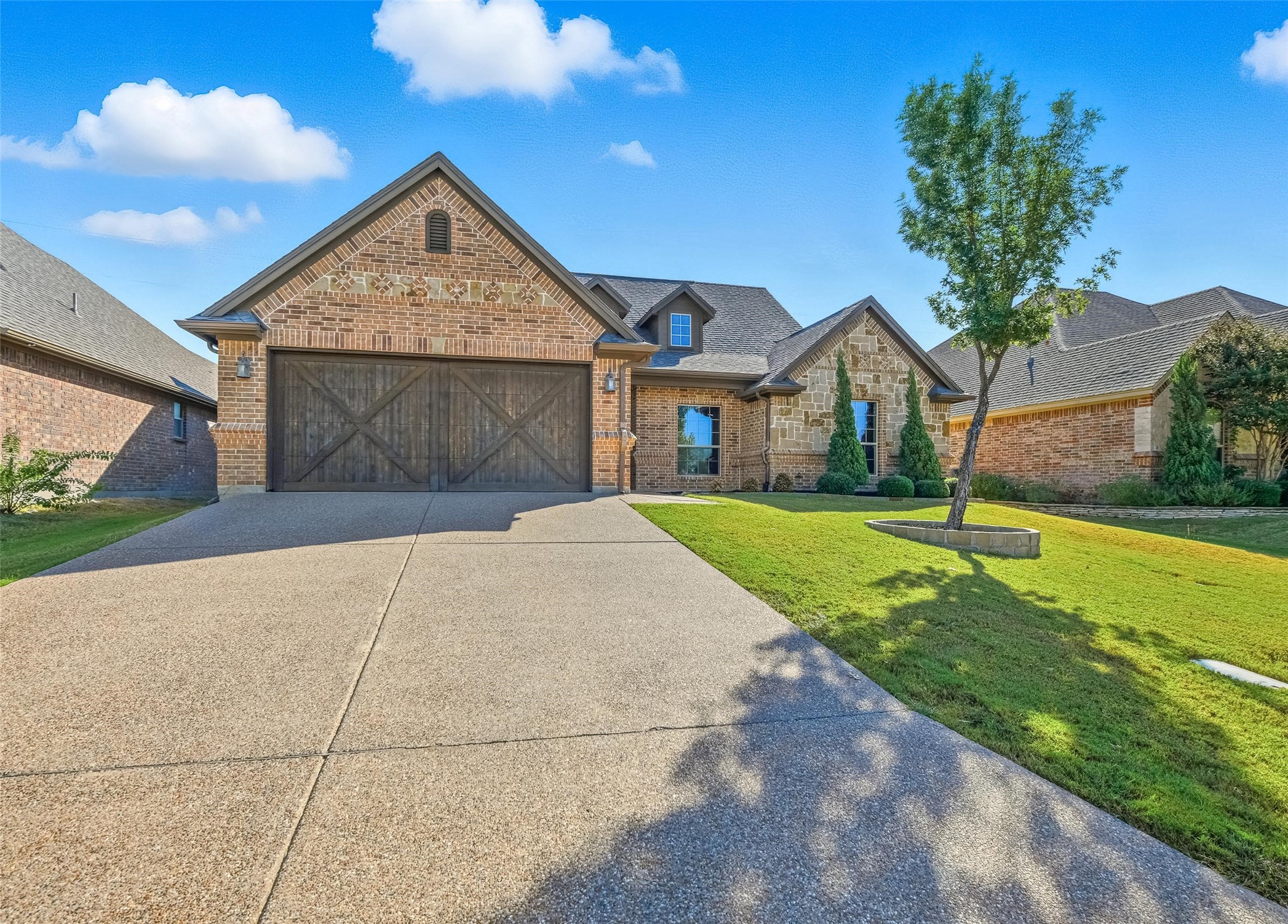145 Winged Foot Drive