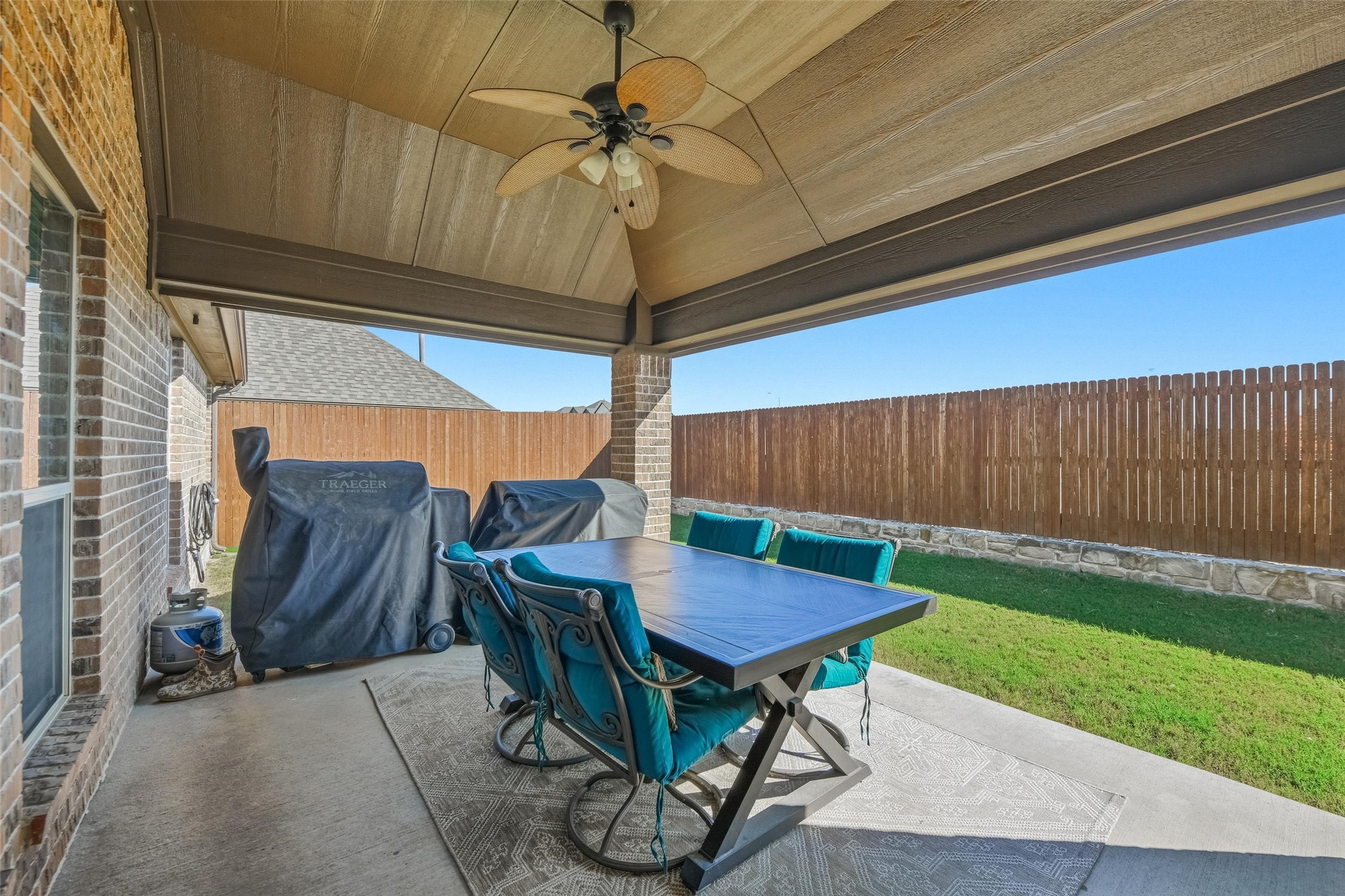 145 Winged Foot Drive