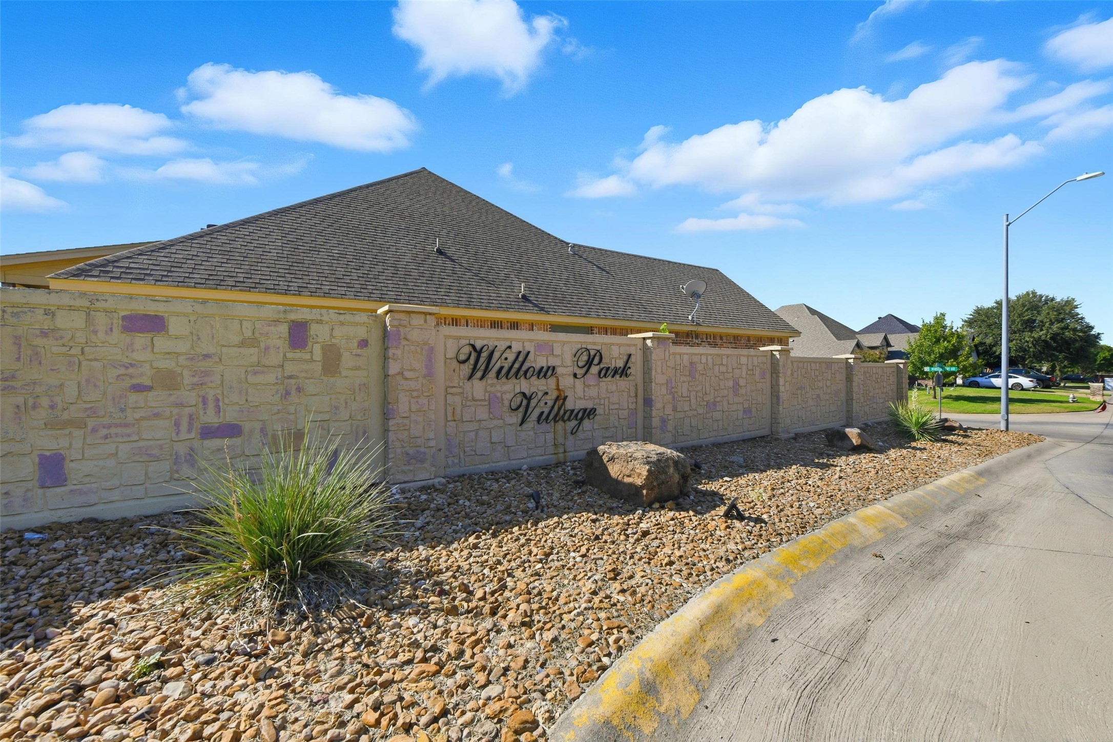 145 Winged Foot Drive