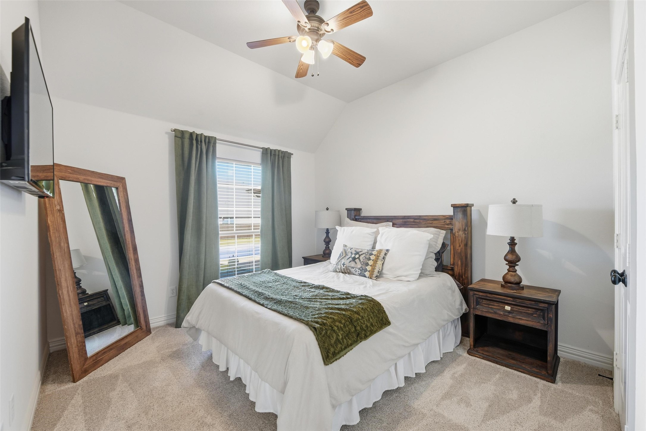 145 Winged Foot Drive
