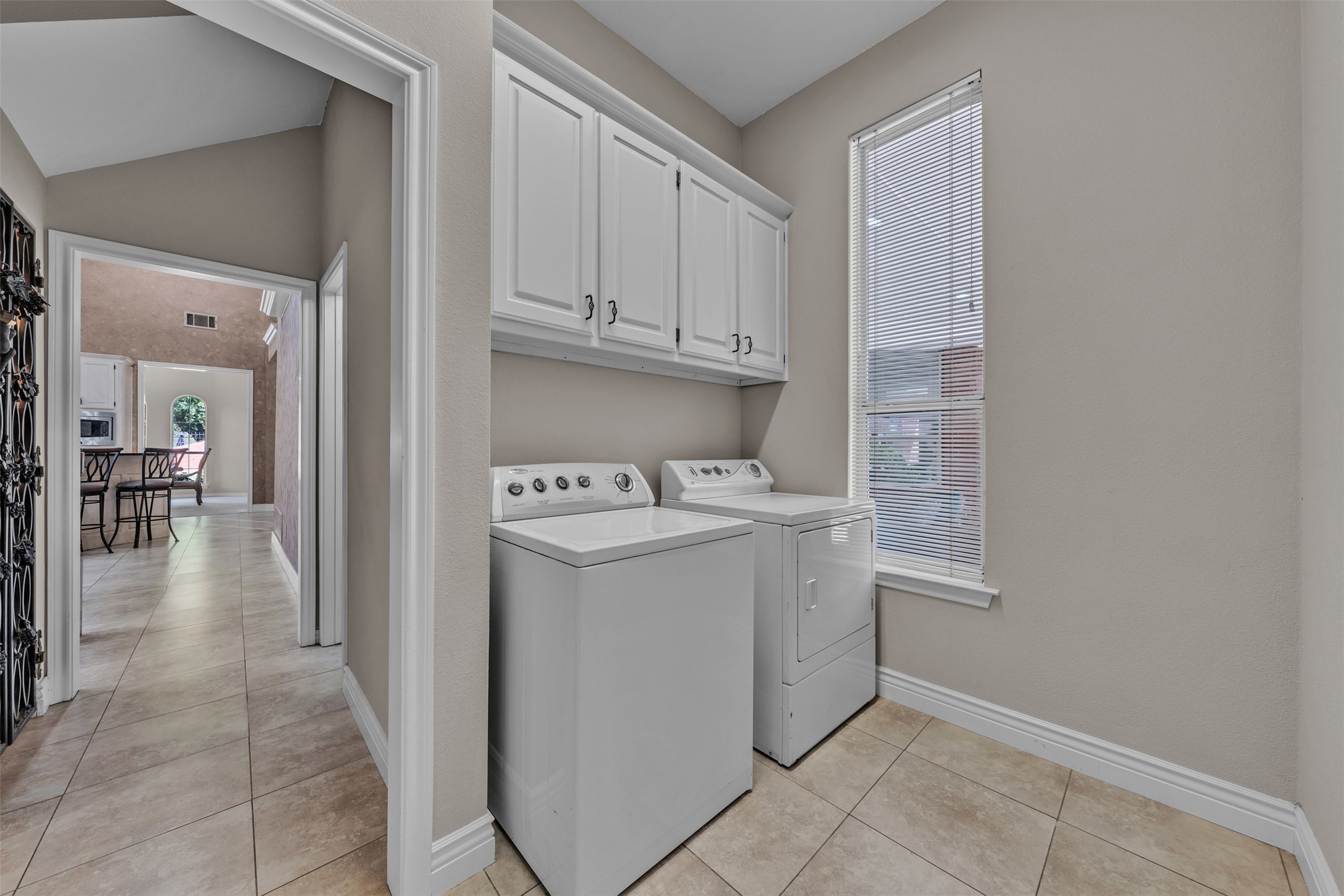 209 N Creekwood Drive