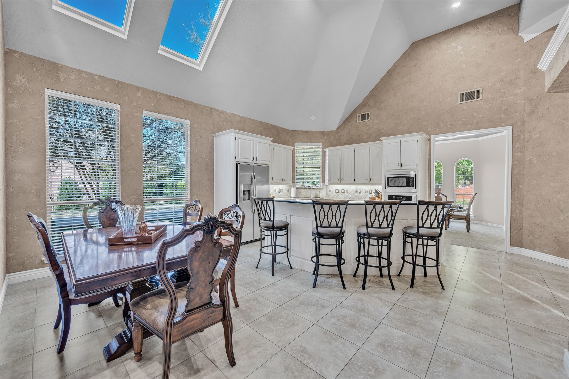 209 N Creekwood Drive