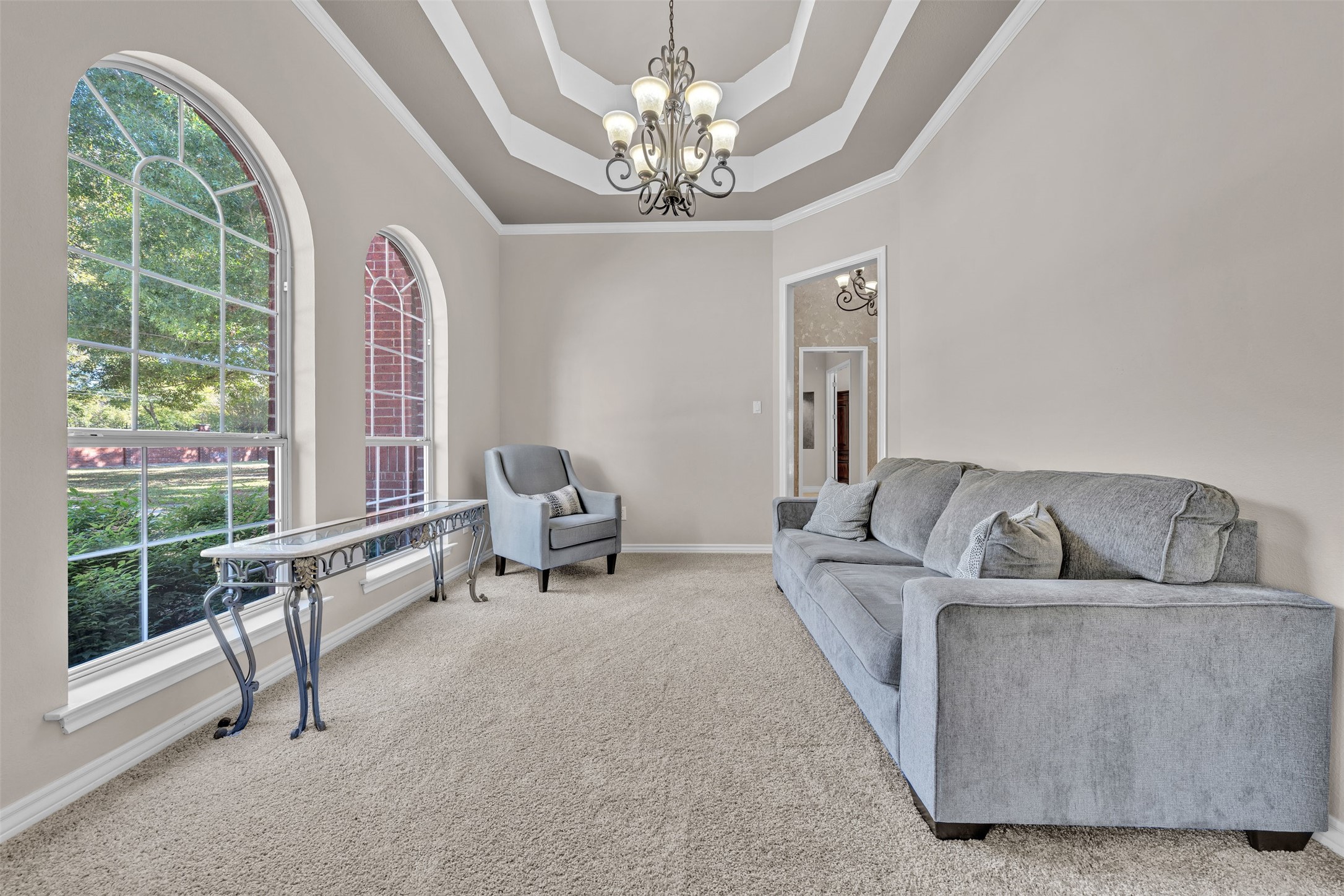 209 N Creekwood Drive