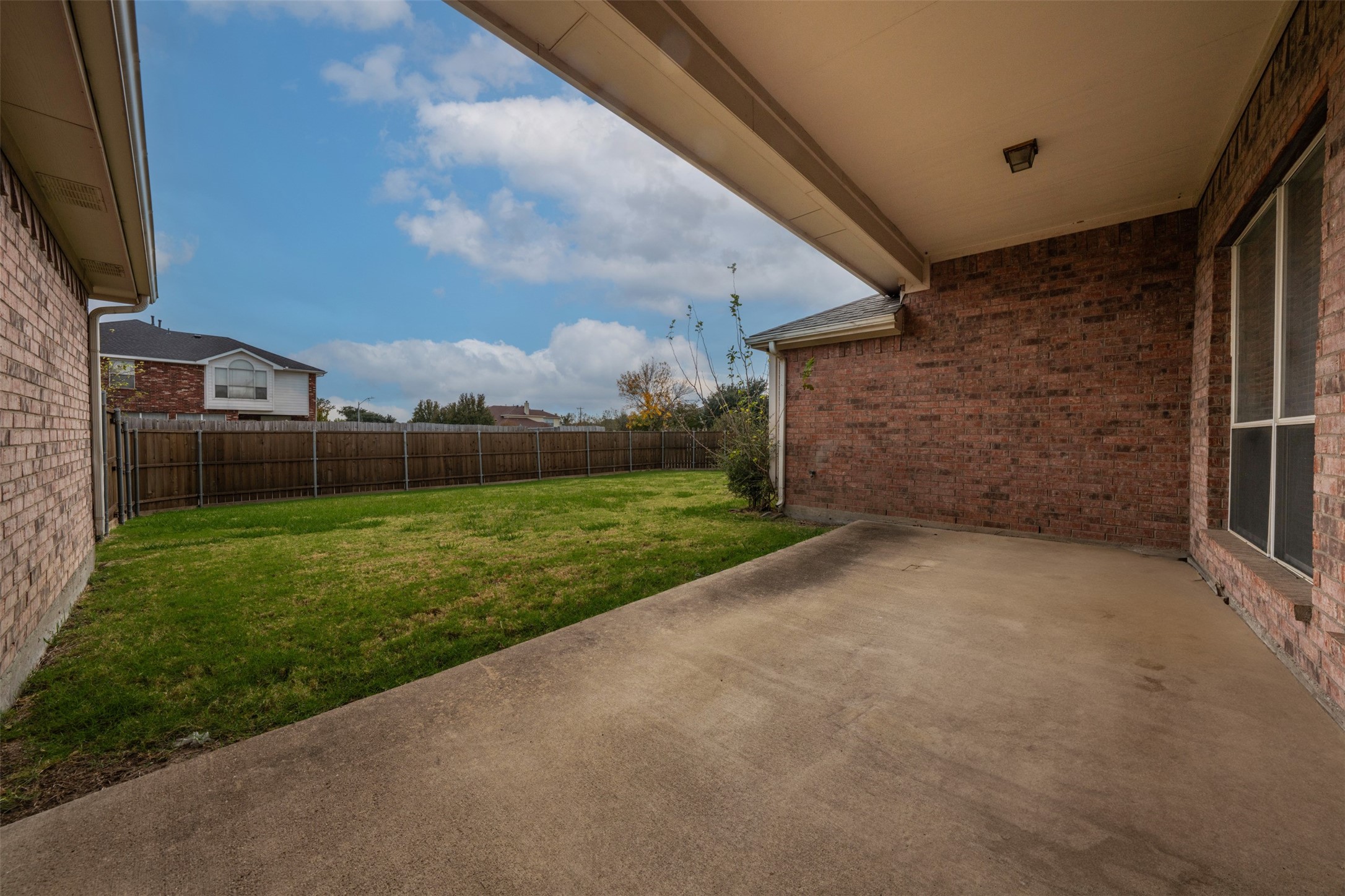 3200 Elmwood Drive