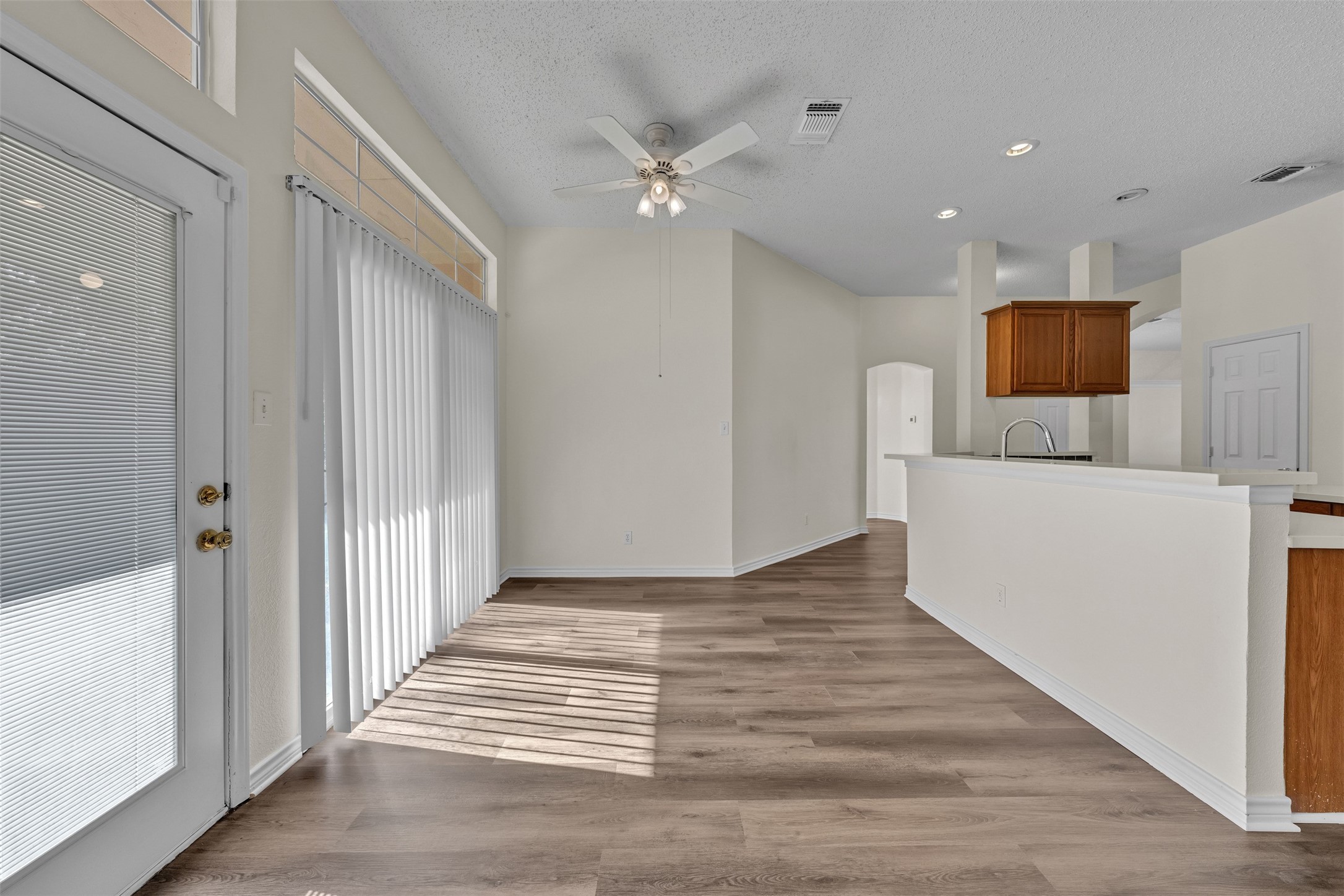 2202 Richmond Circle