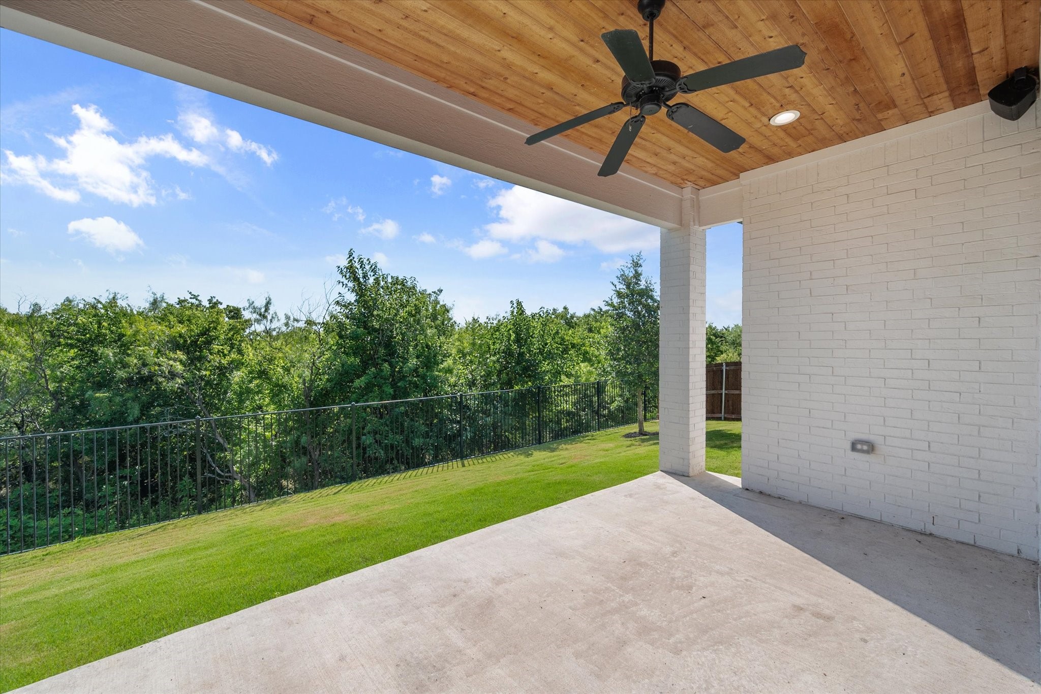 5213 Havana Drive